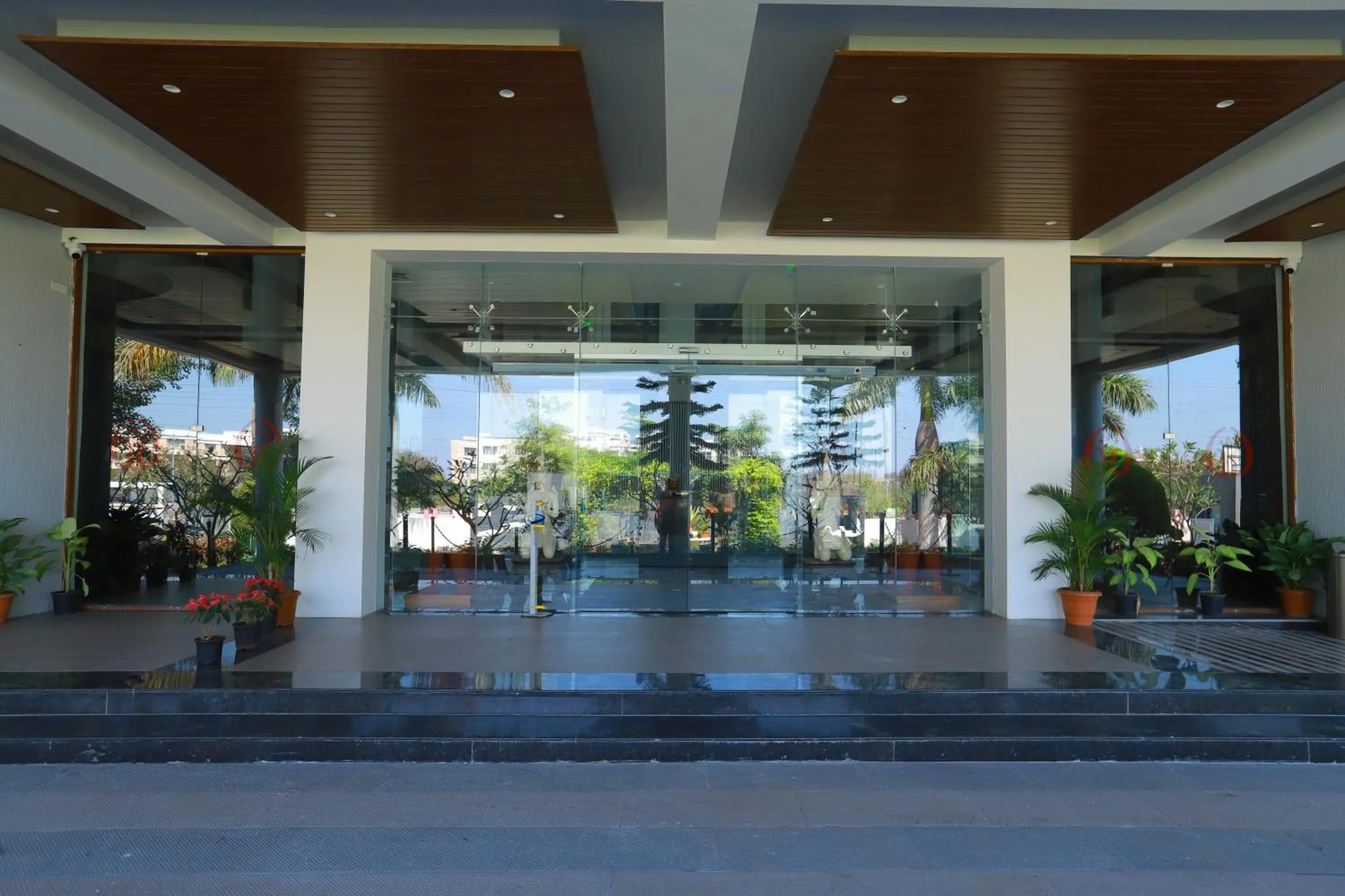 Lobby or reception in Grand Sarovar Portico, Latur
