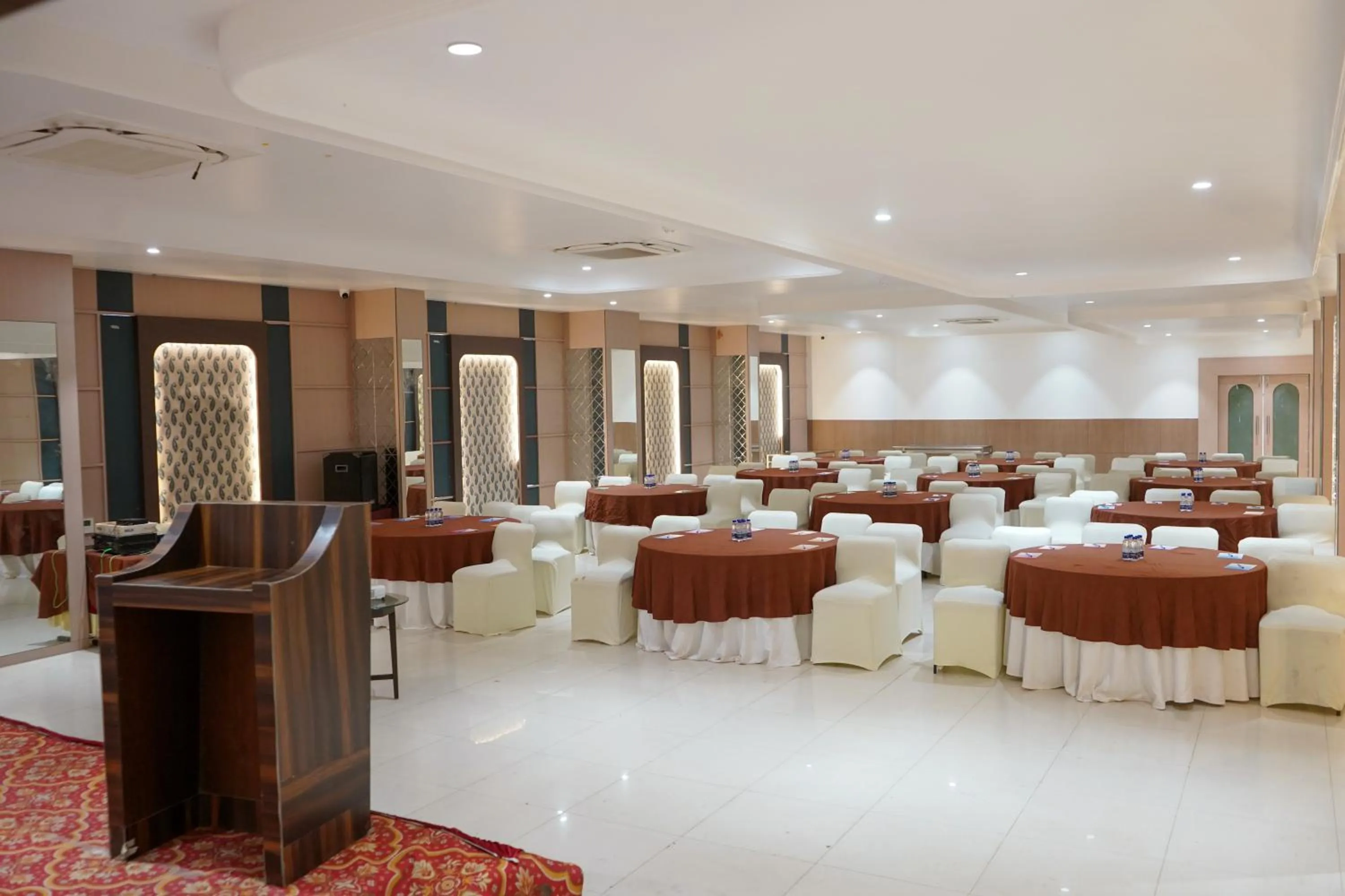 Meeting/conference room in Grand Sarovar Portico, Latur