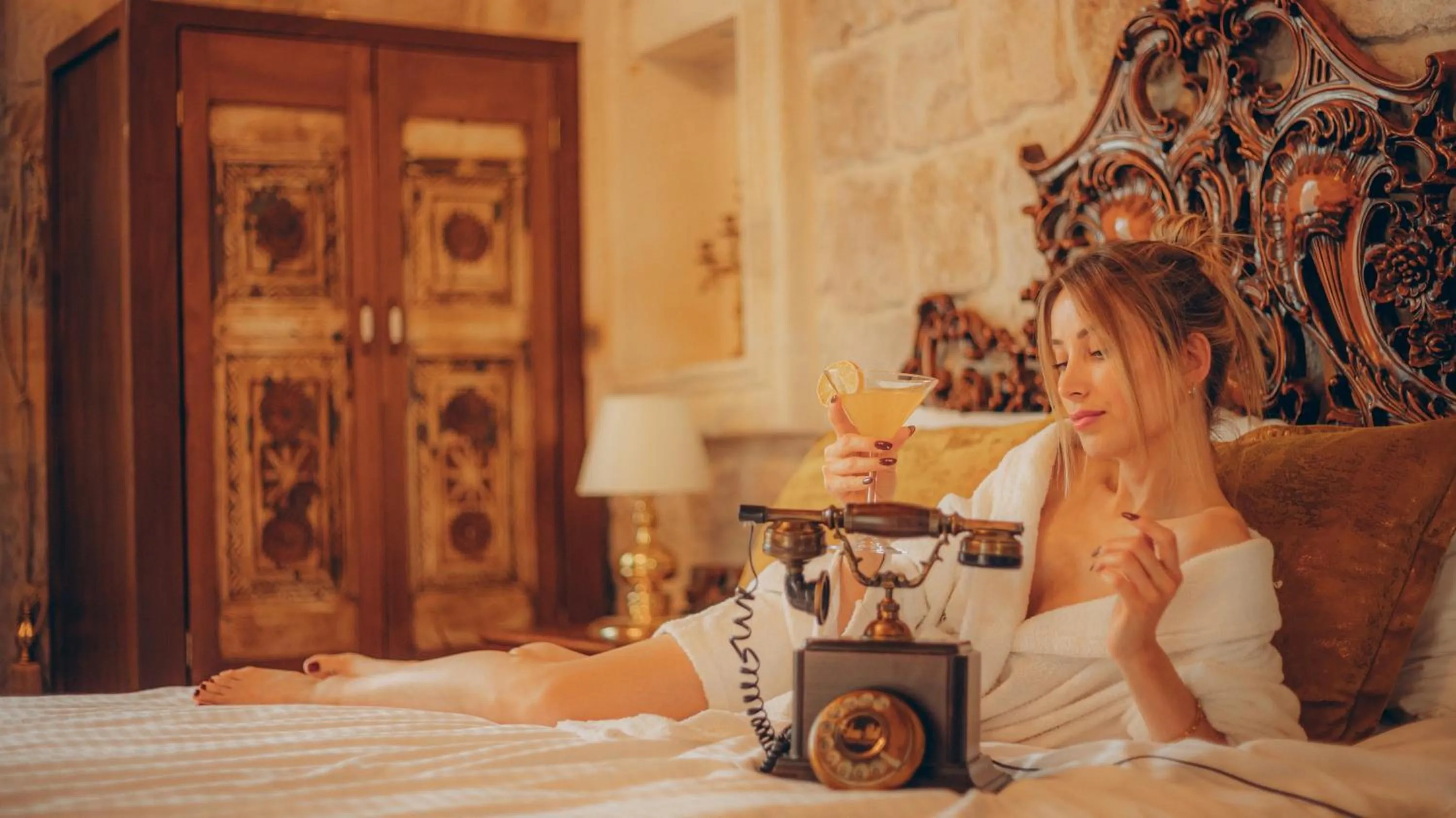 room service, Bed in Serenus Cave Suites