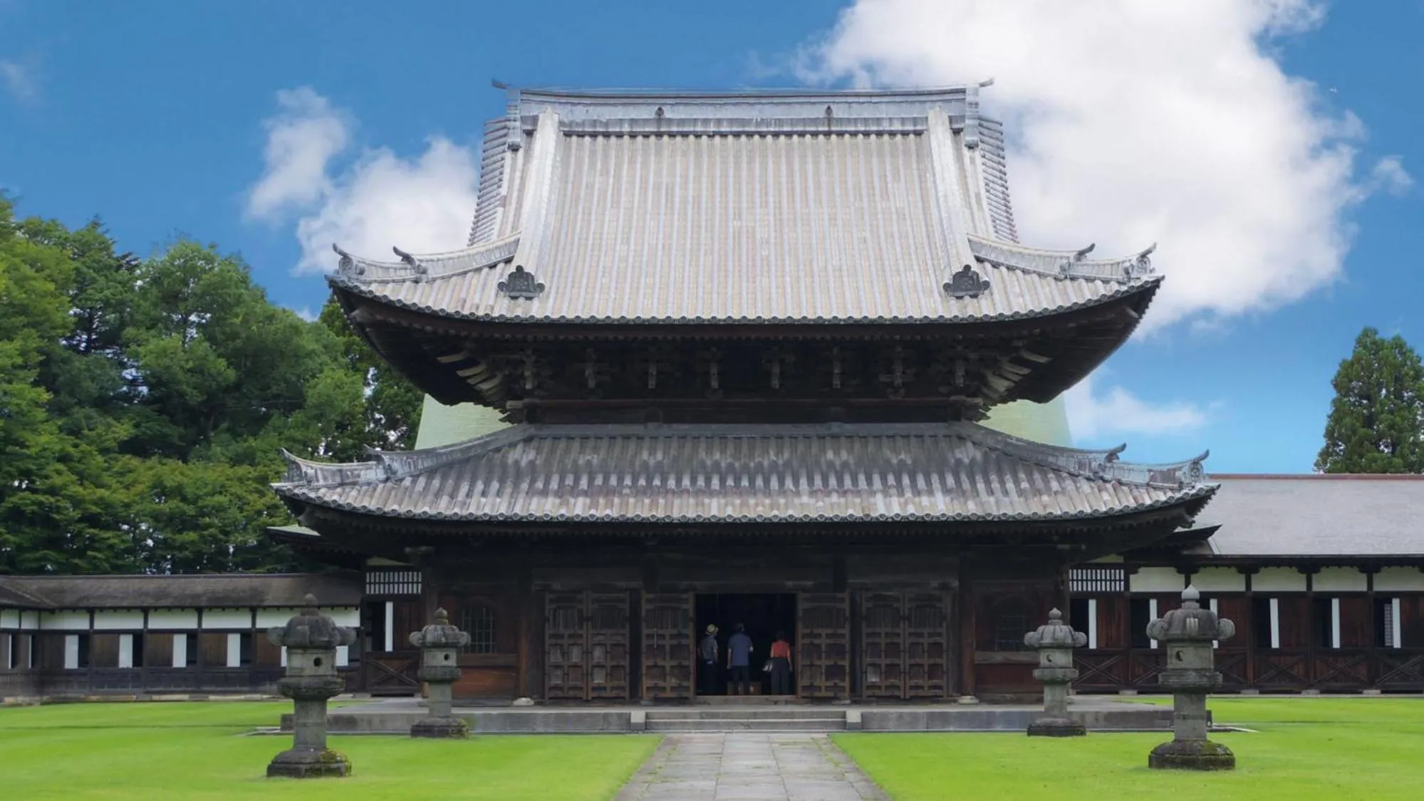 Nearby landmark in Toyoko Inn Shin takaoka eki Shinkansen Minami guchi