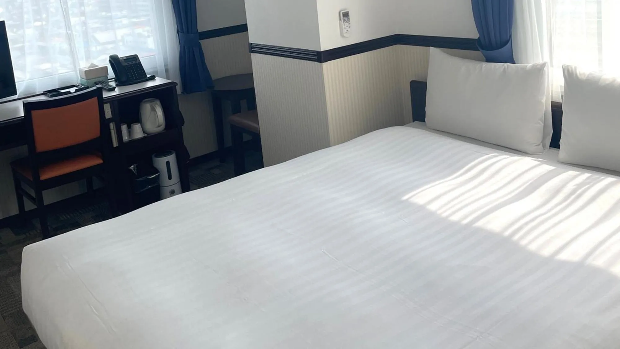 Bedroom, Bed in Toyoko Inn Saitama Iwatsuki Ekimae