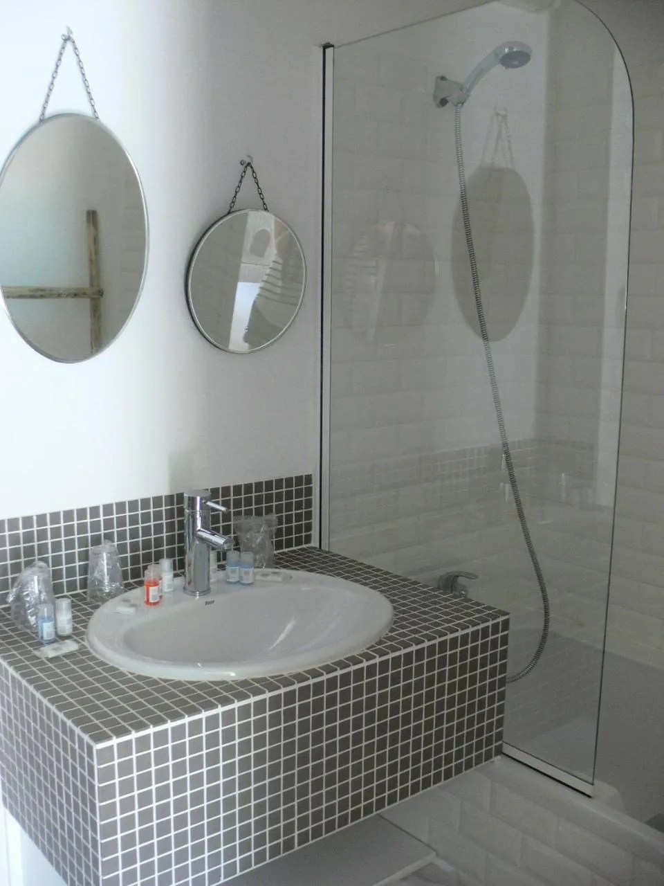 Bathroom in L'Île Ô Château