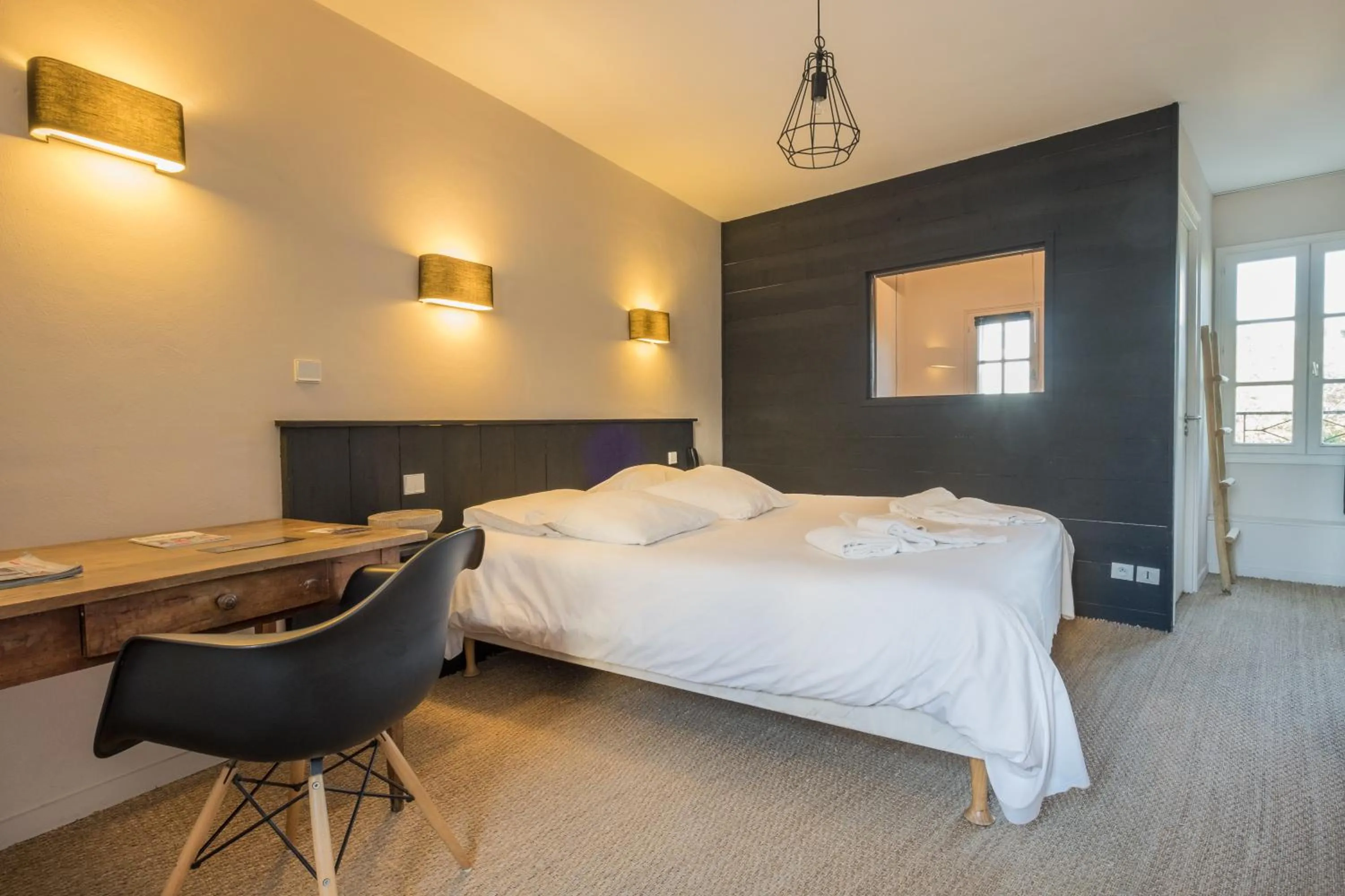 Bed in L'Île Ô Château