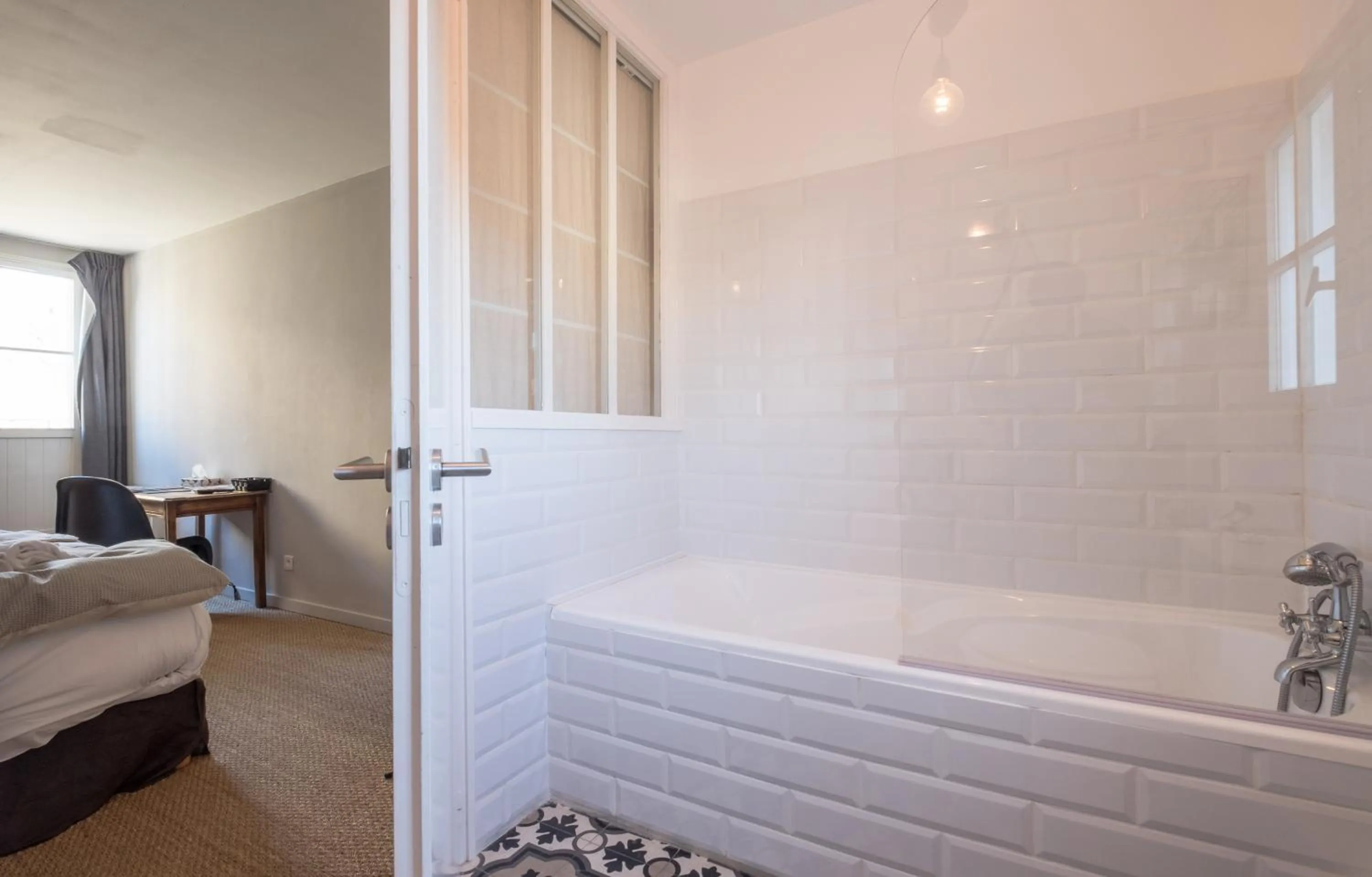 Bed in L'Île Ô Château