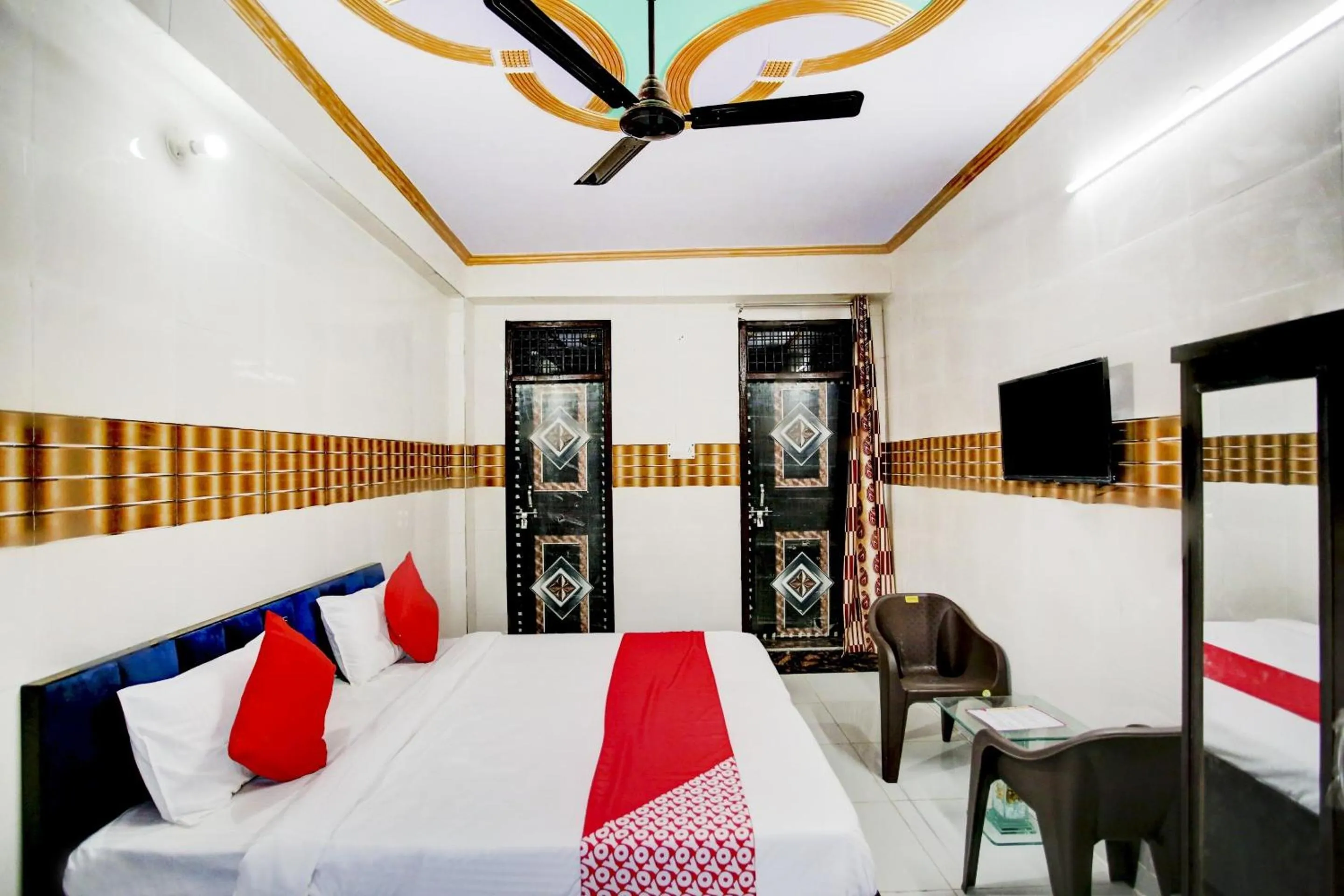 Bedroom, Bed in Hotel O by OYO DS Palace