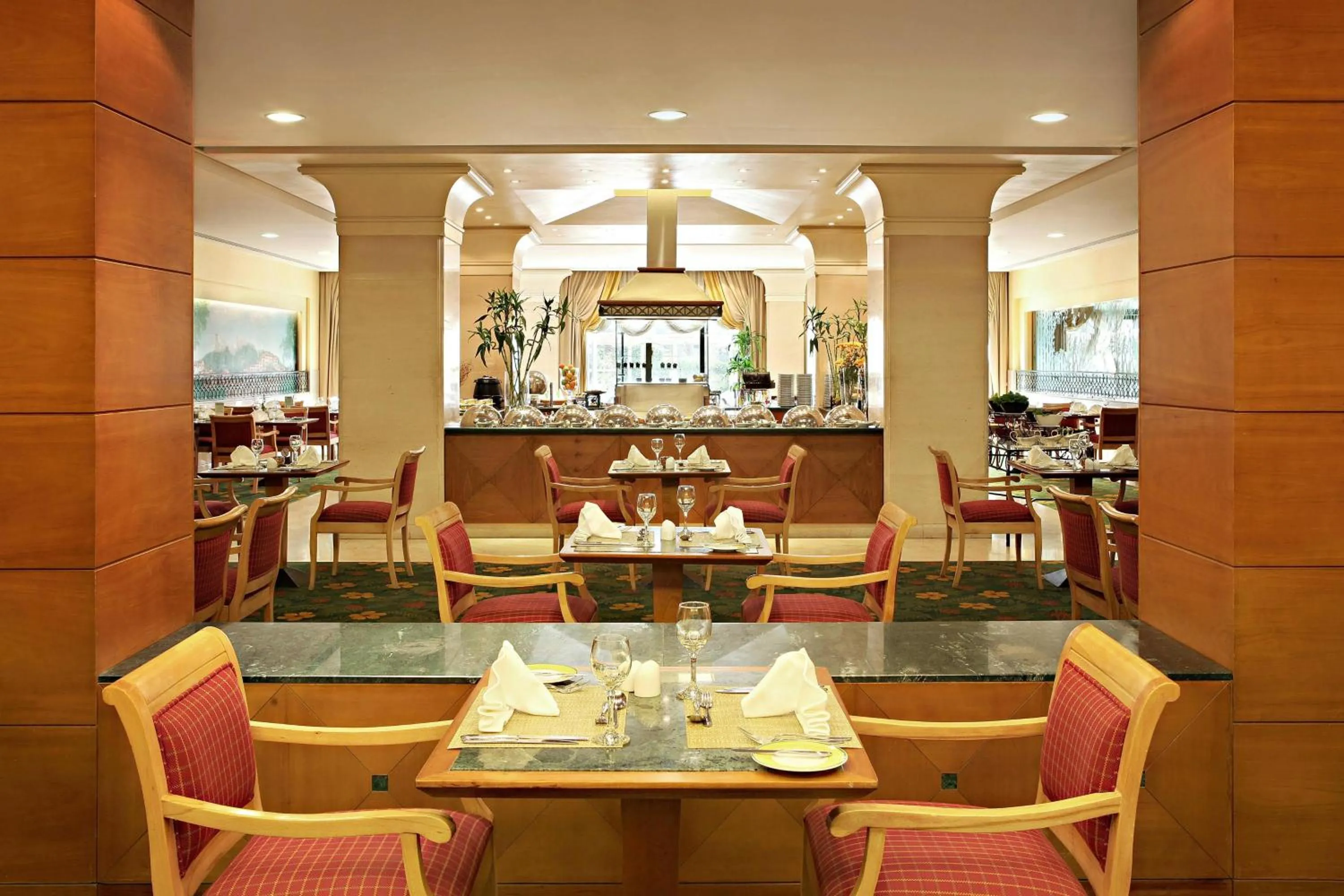 Restaurant/places to eat in Sheraton Riyadh Hotel & Towers