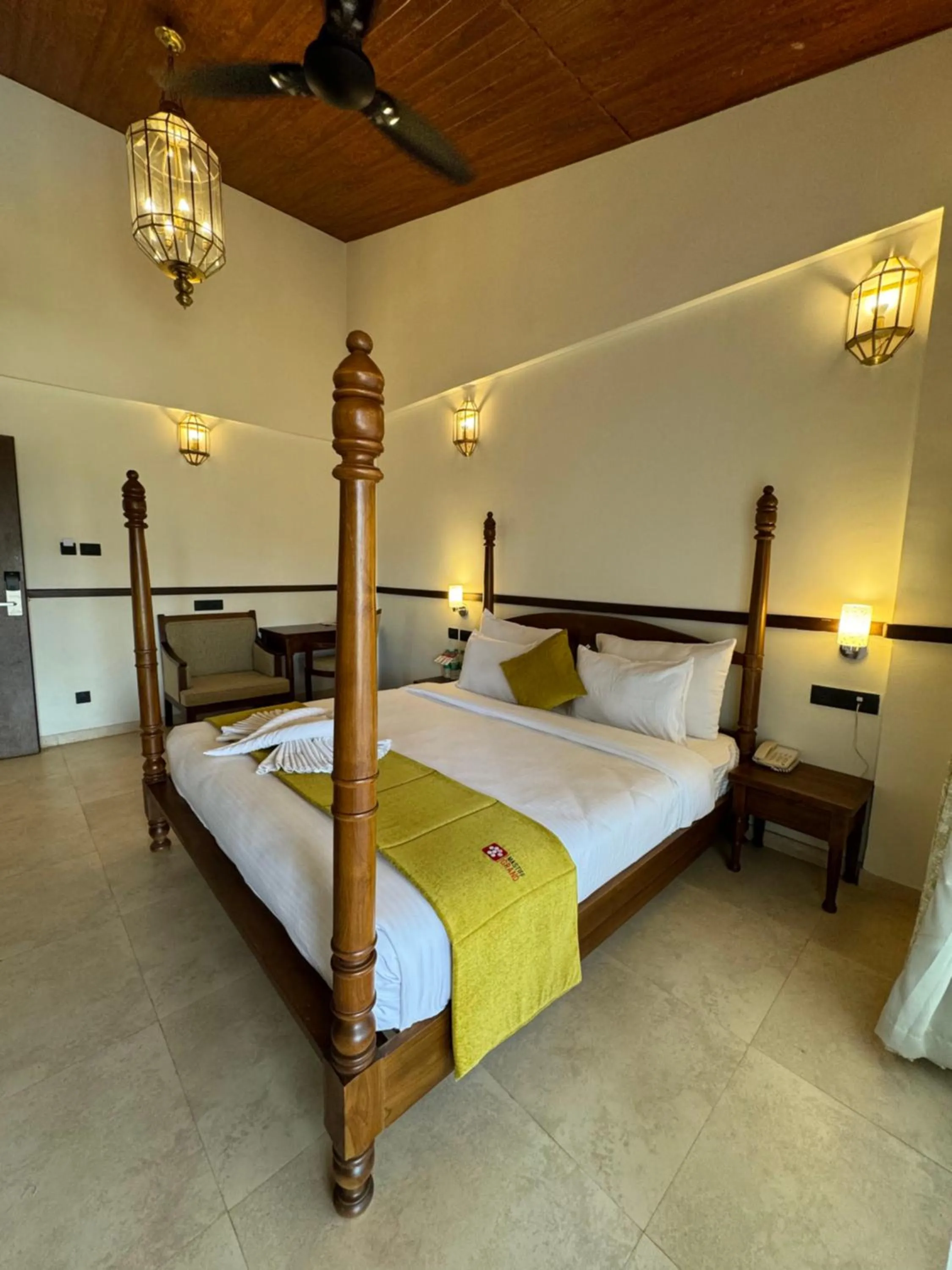 Bed in Mastiff Grand La Villae