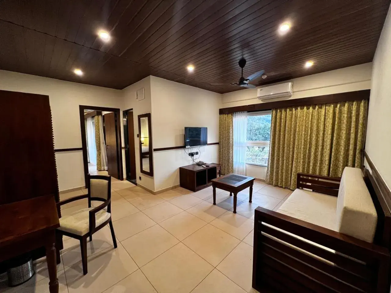 Studio with Balcony in Mastiff Grand La Villae Studio with Balcony in Mastiff Grand La Villae