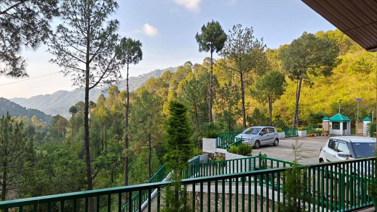 Pineland Resorts & Chalets Kasauli