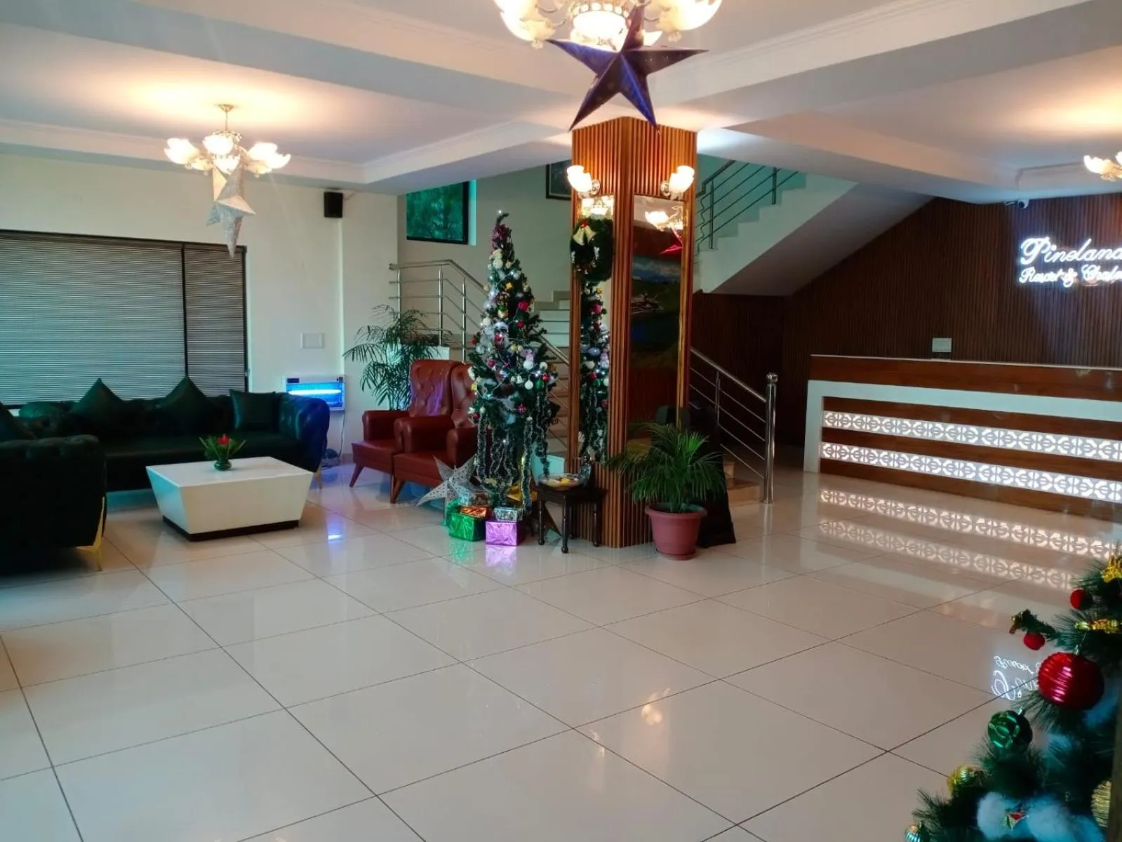 Pineland Resorts & Chalets Kasauli