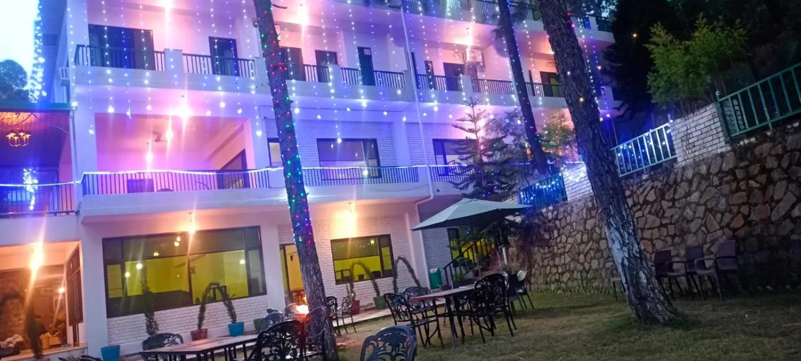 Pineland Resorts & Chalets Kasauli