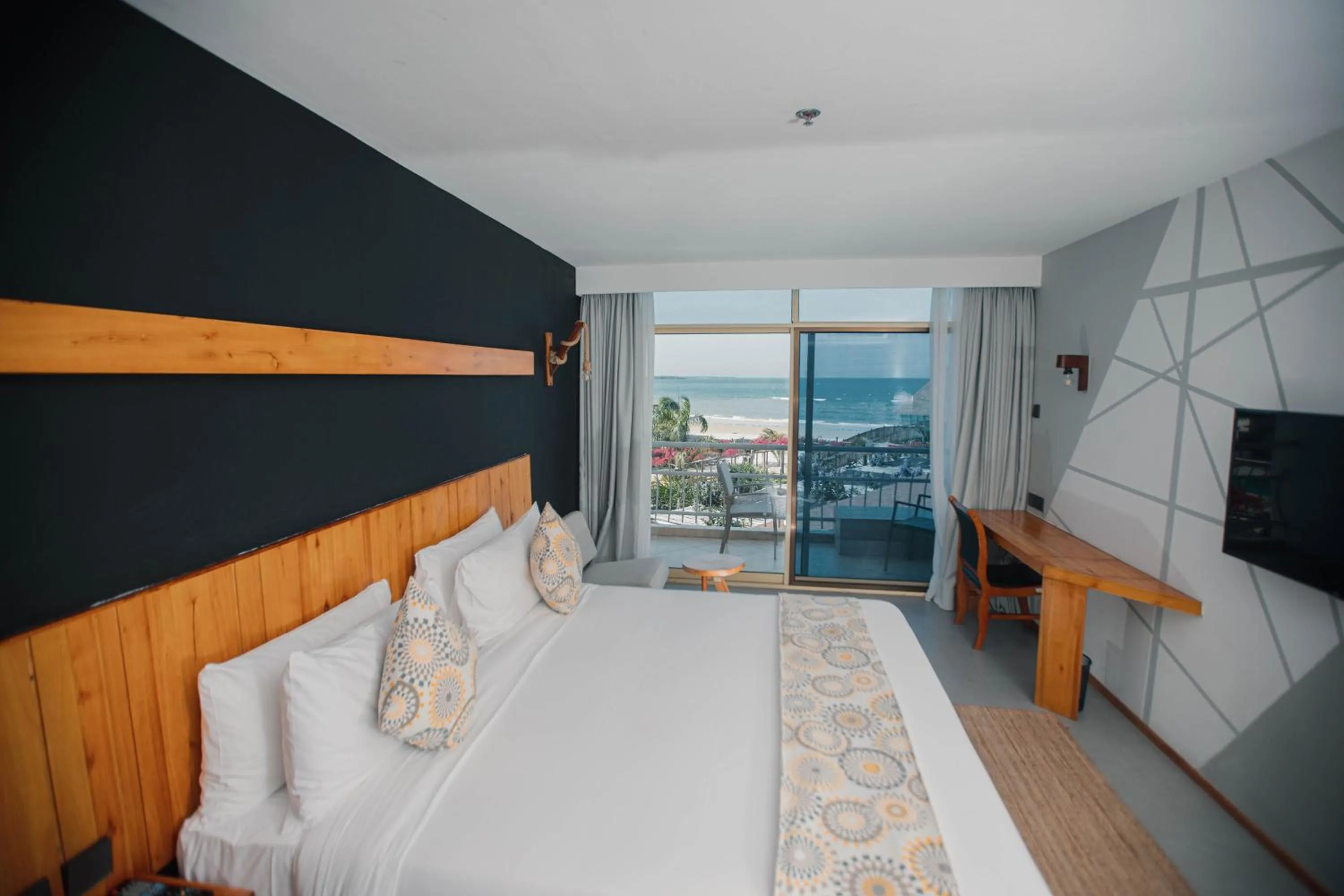 Bedroom in Giraffe Beach Hotel