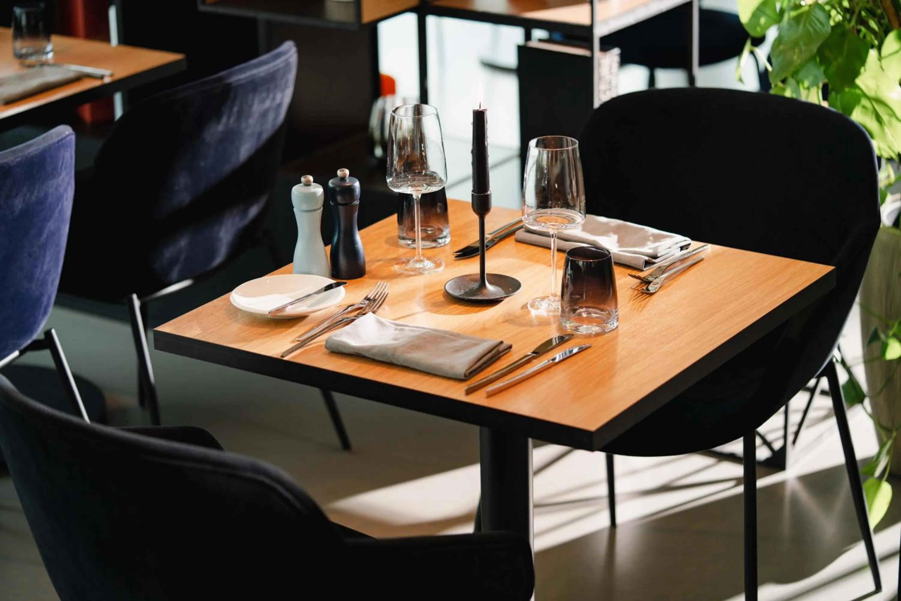 Restaurant/places to eat in GREFIS Hotel München-Gräfelfing