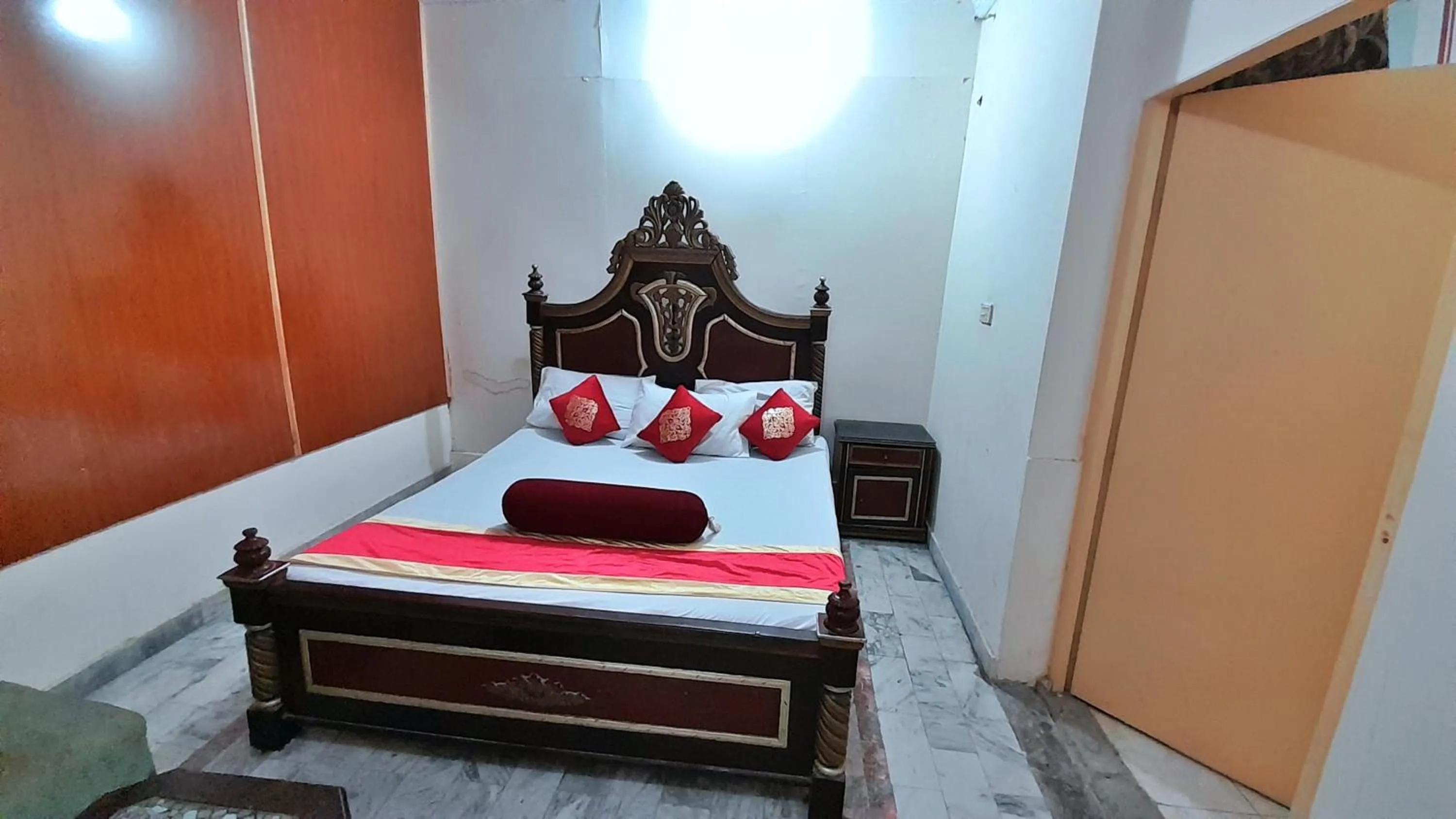 Bed in Hotel Super Seven