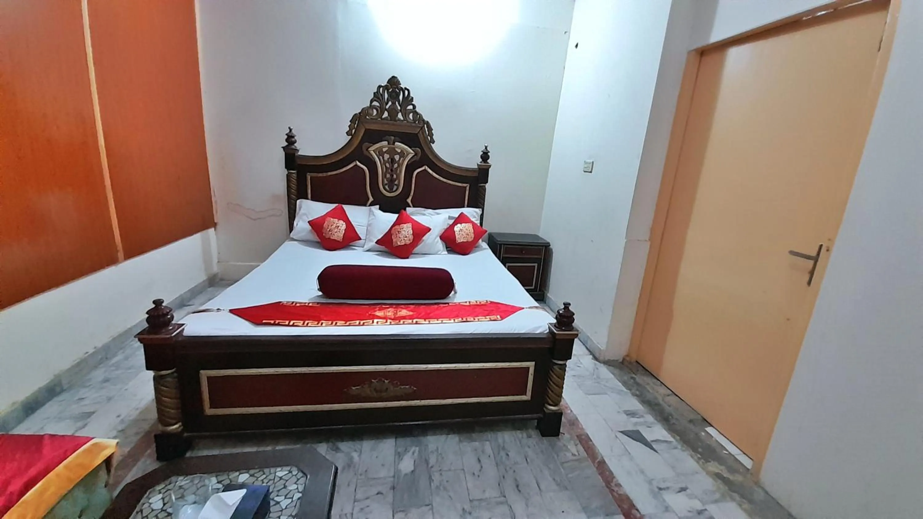 Bed in Hotel Super Seven