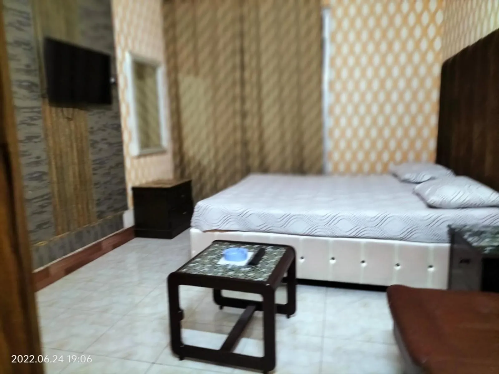 TV and multimedia, Bed in Hotel Super Seven