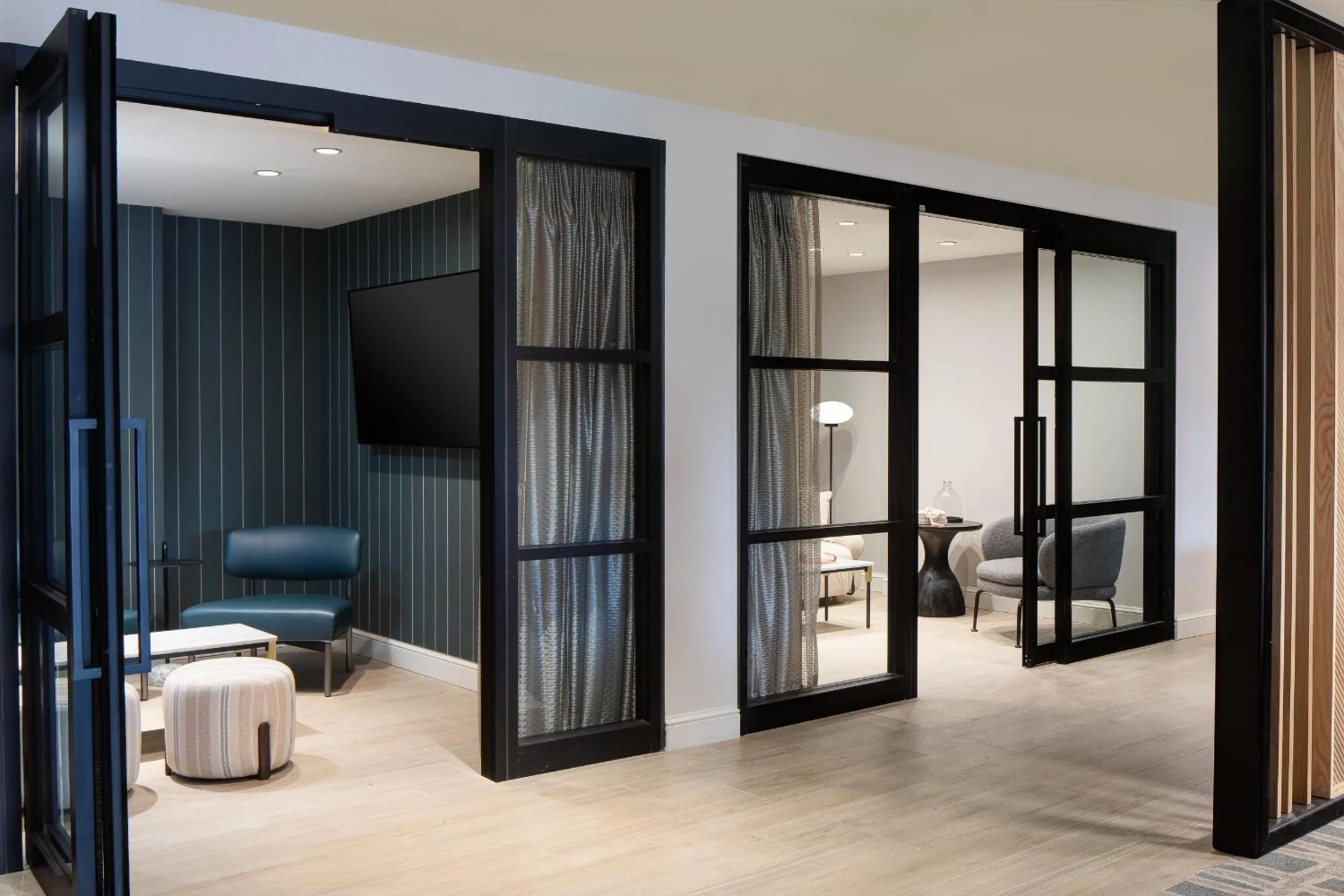 Property building in Sheraton Fort Worth Downtown Hotel