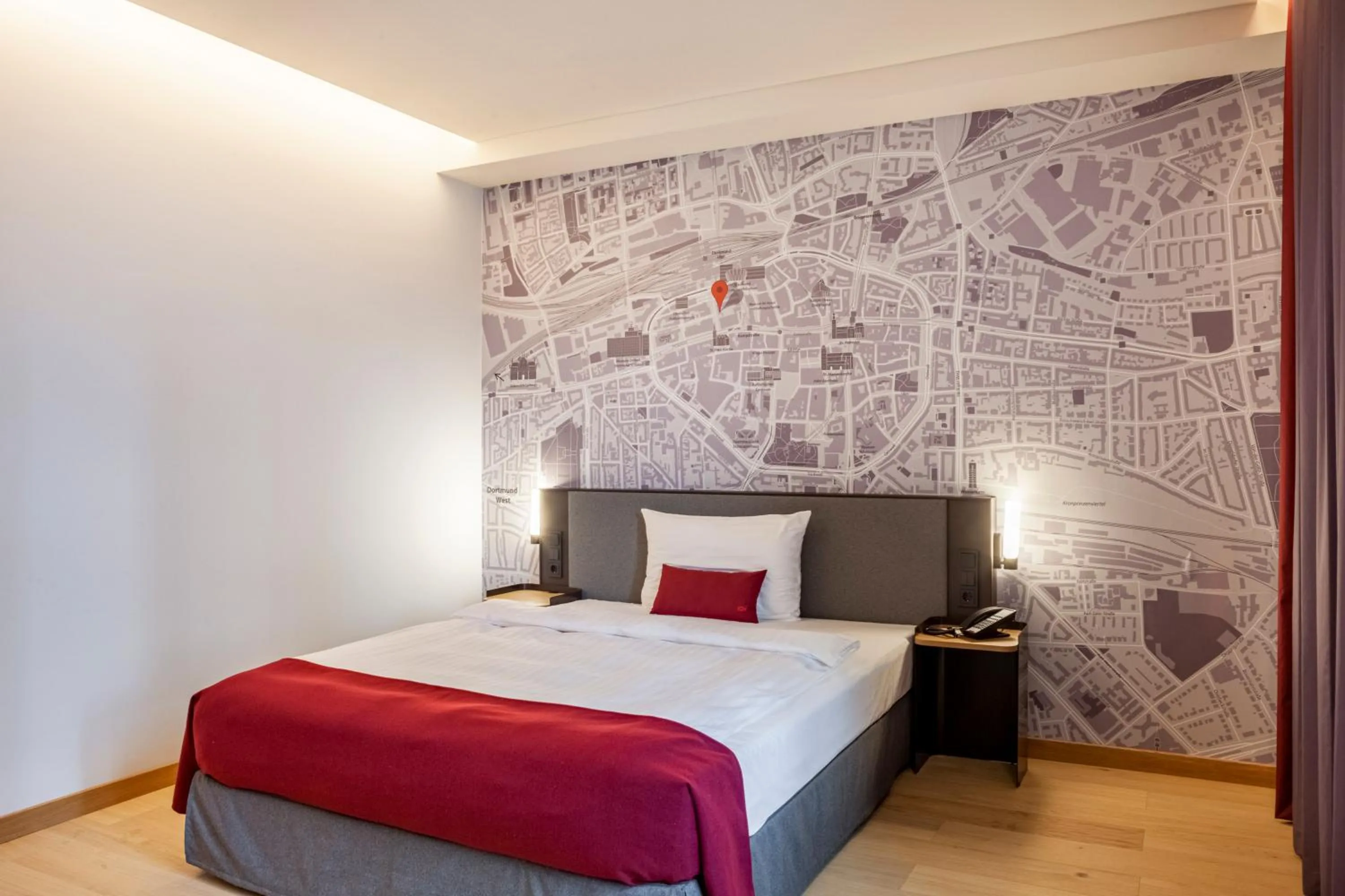 Bed in IntercityHotel Dortmund