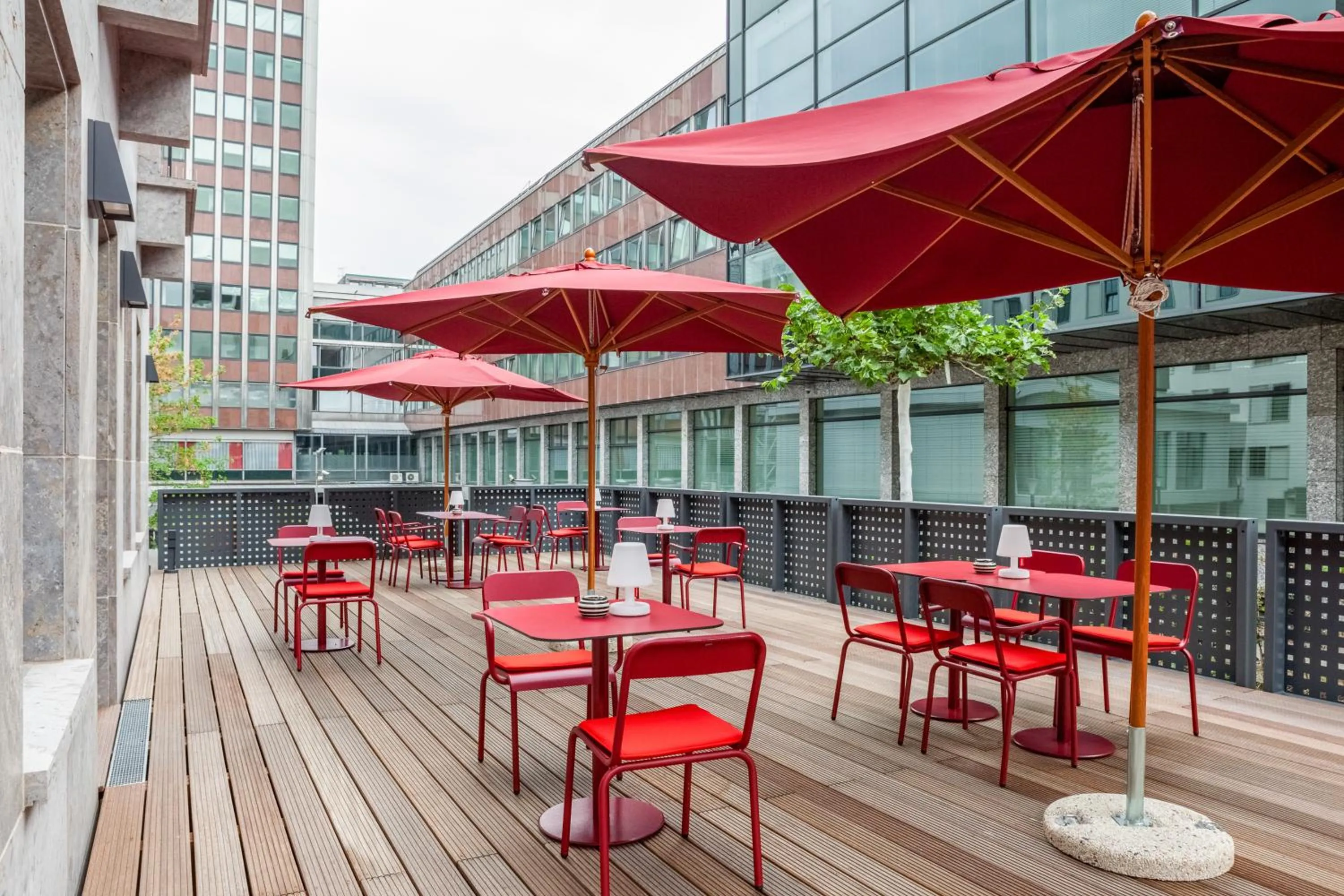 Balcony/Terrace in IntercityHotel Dortmund