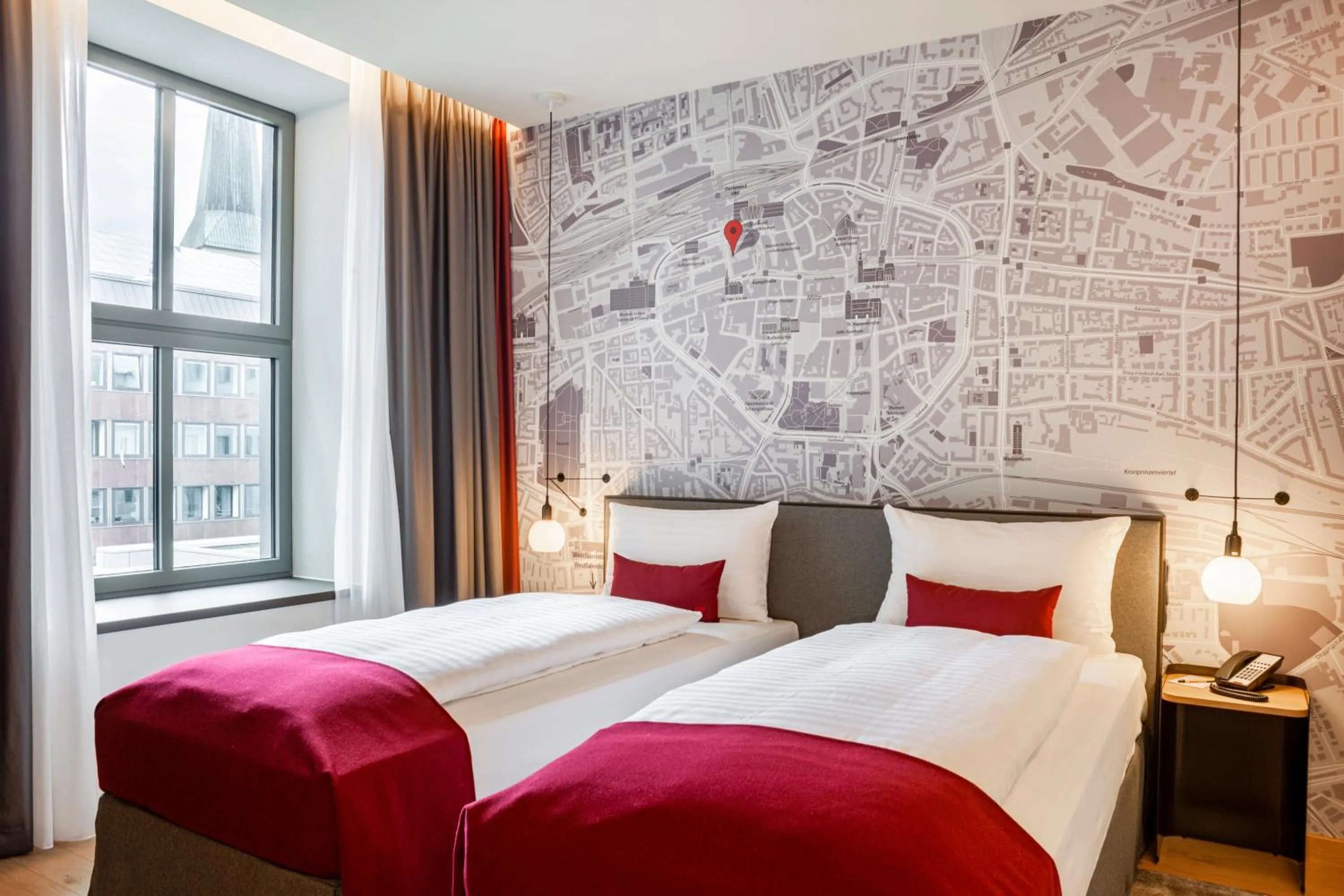 Bed in IntercityHotel Dortmund