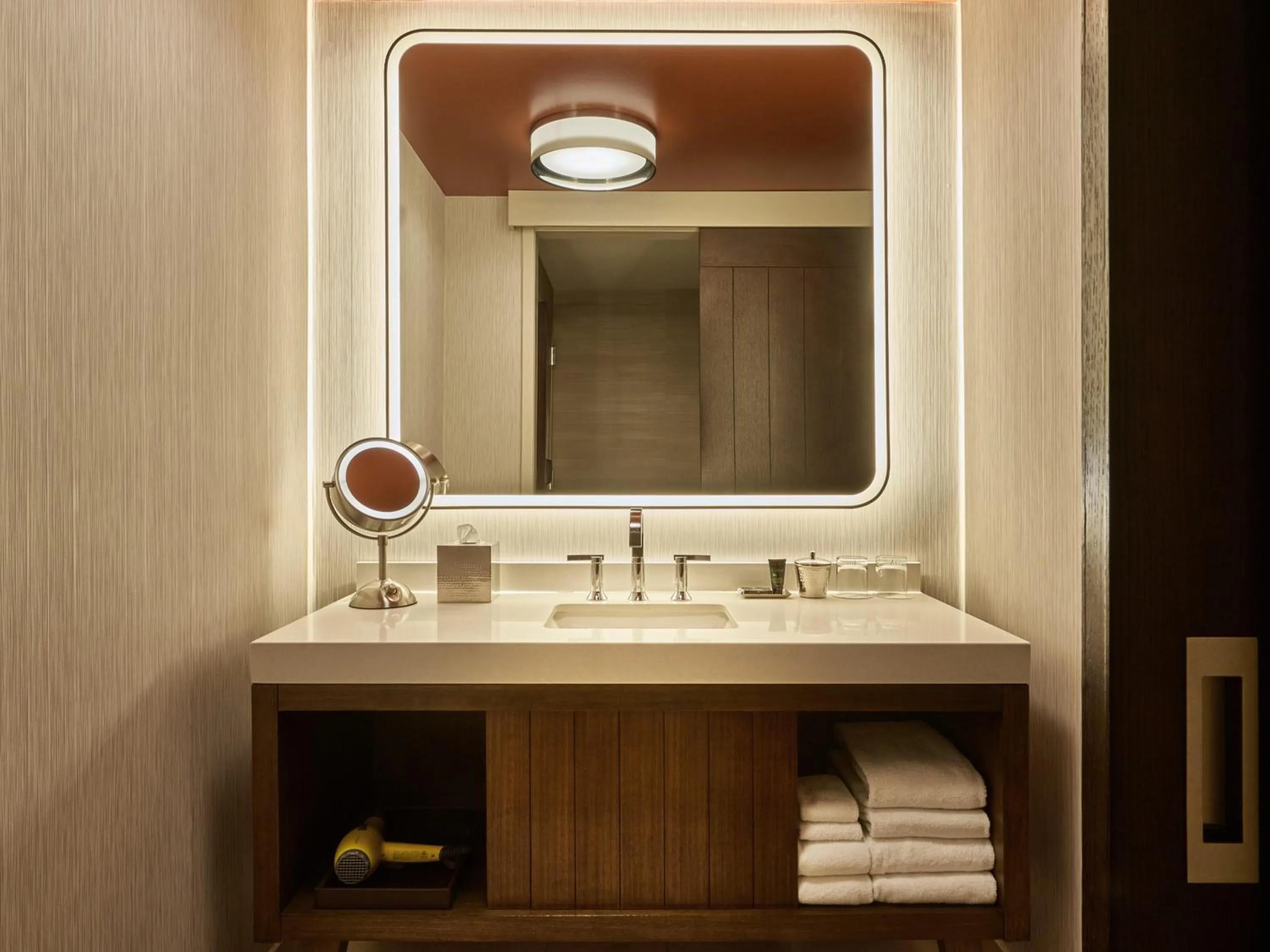 Bathroom in Hyatt Centric Chicago Magnificent Mile