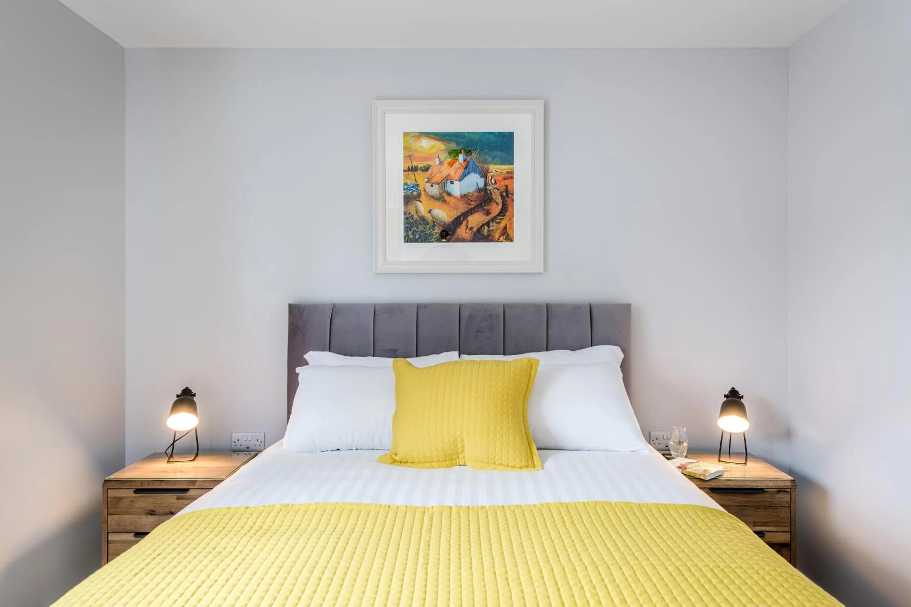 Bedroom, Bed in High Range Holiday Apartments