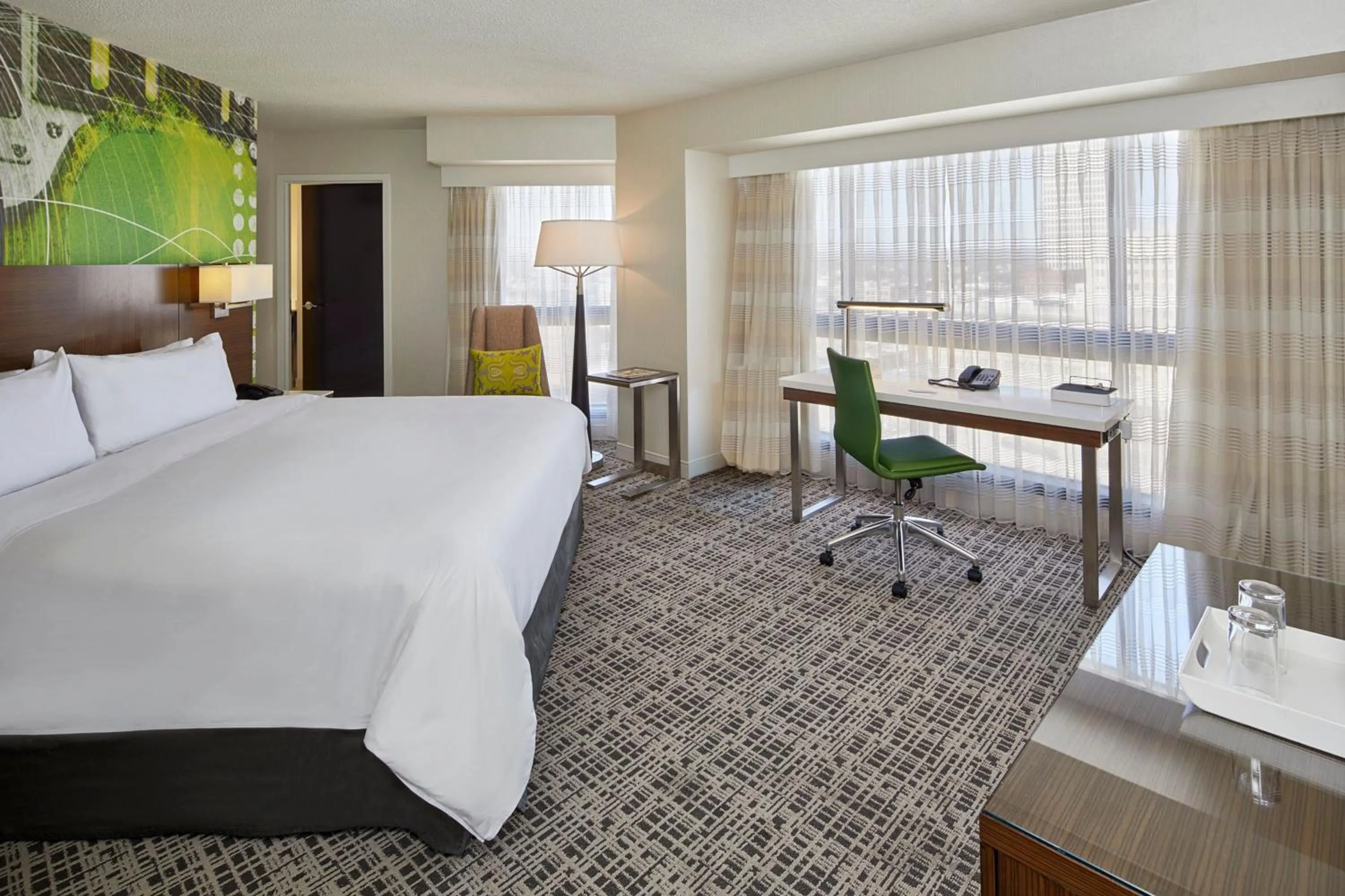 Bedroom, Bed in Renaissance Nashville Hotel