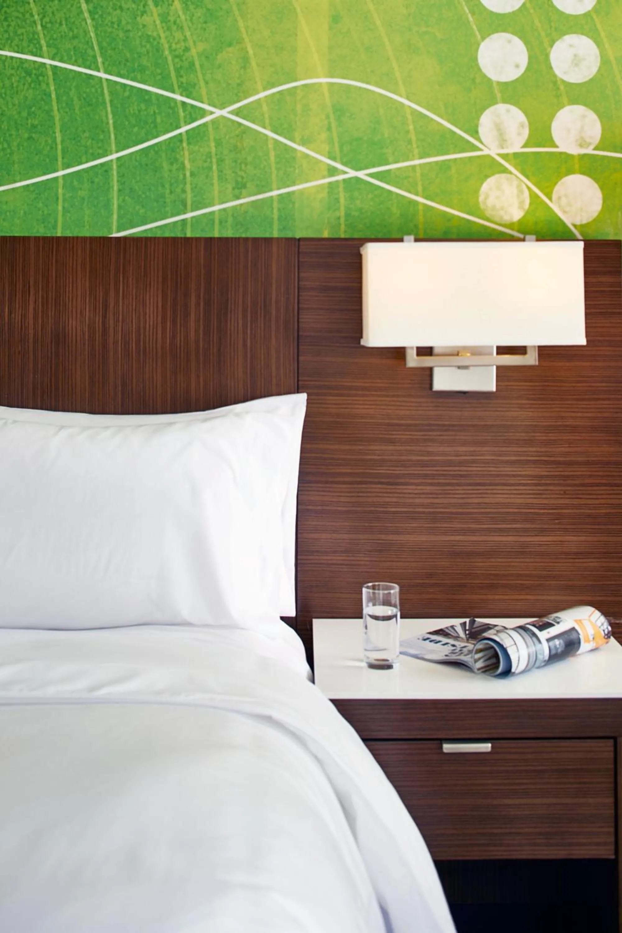 Photo of the whole room, Bed in Renaissance Nashville Hotel