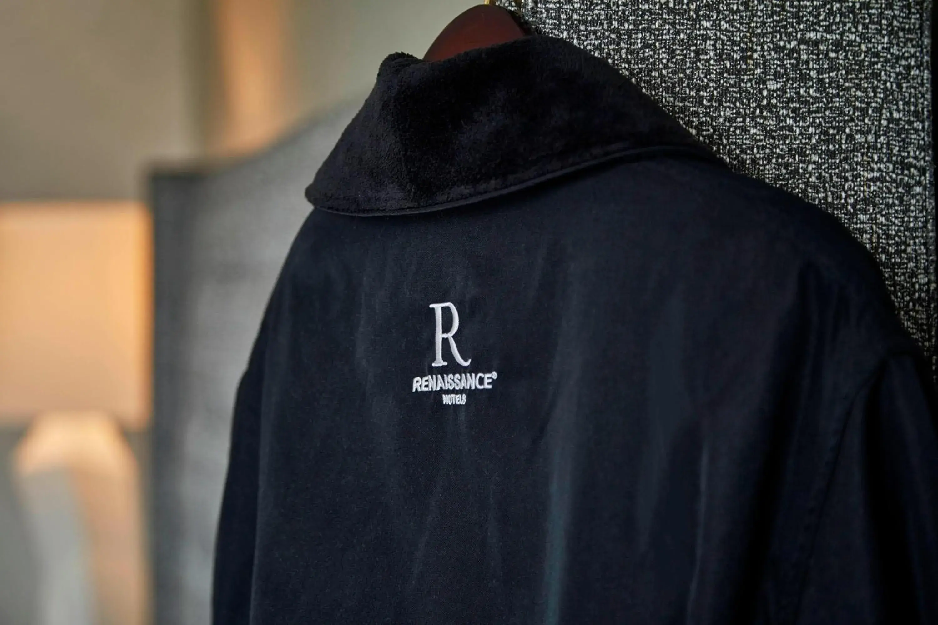 Queen Room with Two Queen Beds - Club Level in Renaissance Nashville Hotel Queen Room with Two Queen Beds - Club Level in Renaissance Nashville Hotel