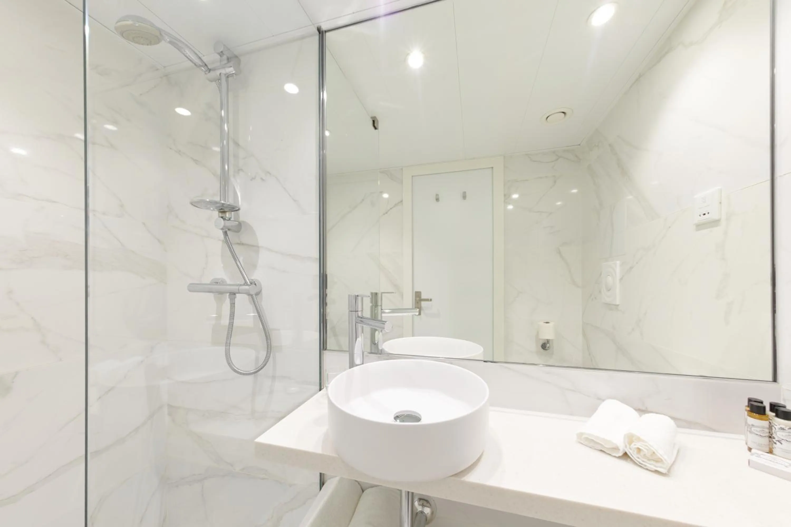 Costa do Sal Hotel Boat Lounge