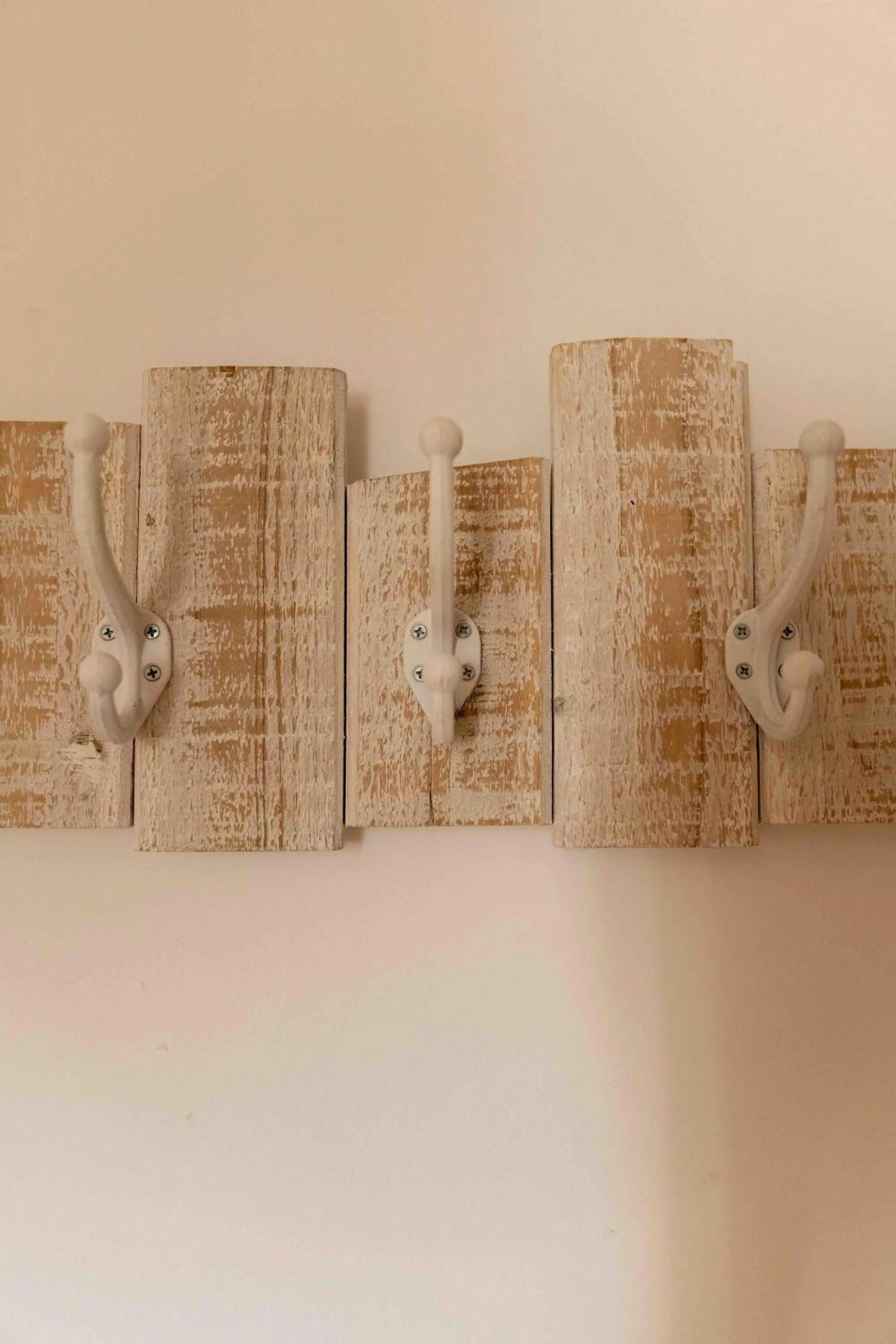 Decorative detail in Le Parc du Magnolia