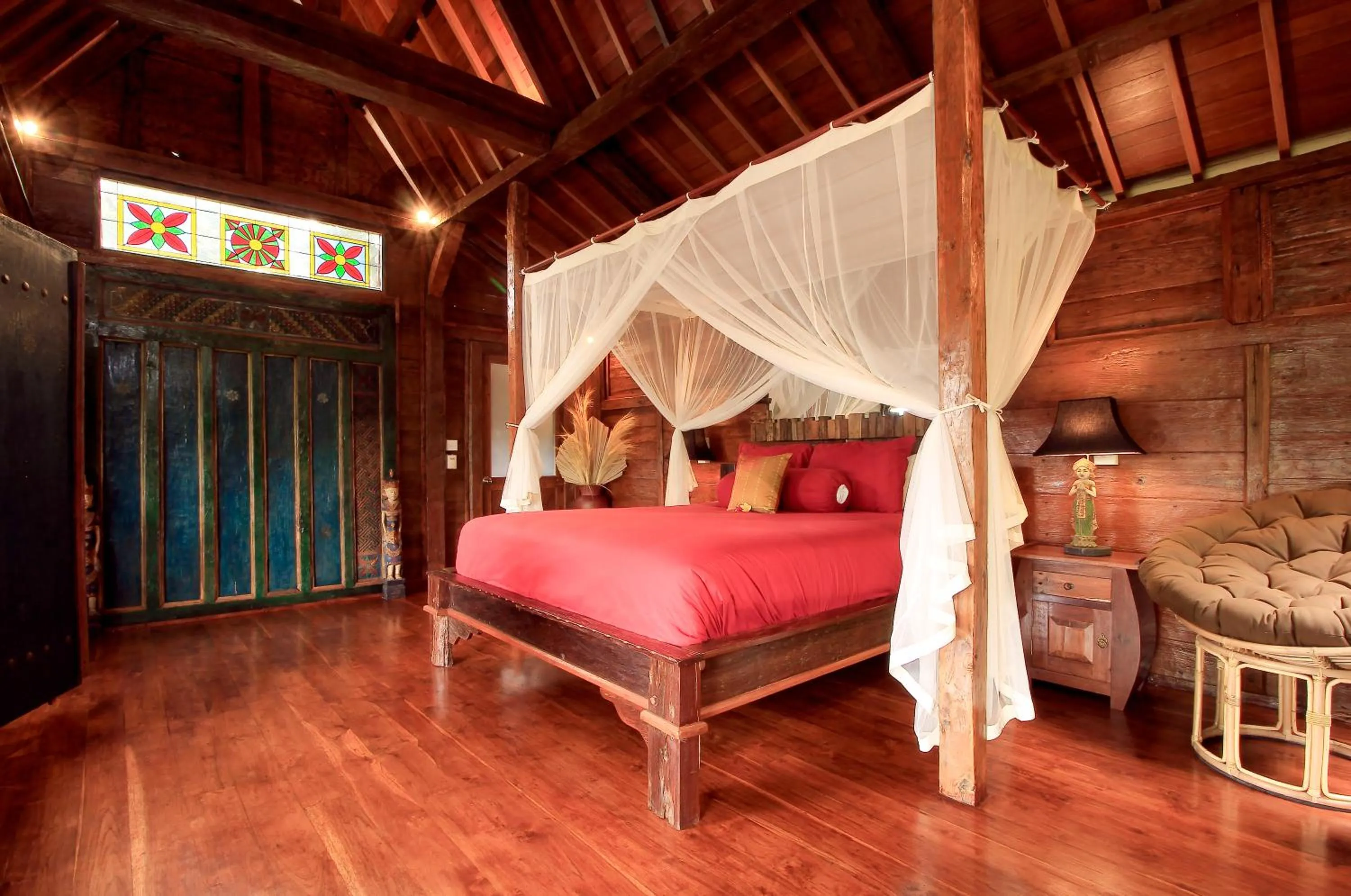 Property building, Bed in Masakali Retreat