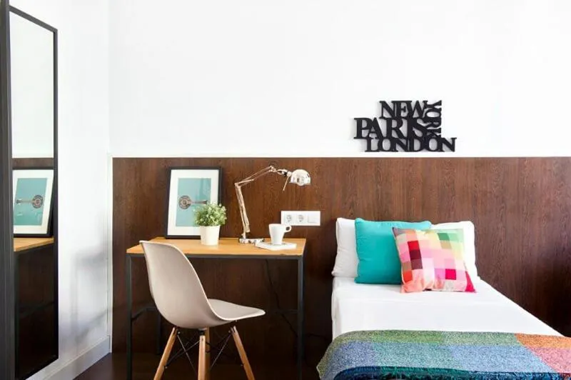 Bed in Traveller House