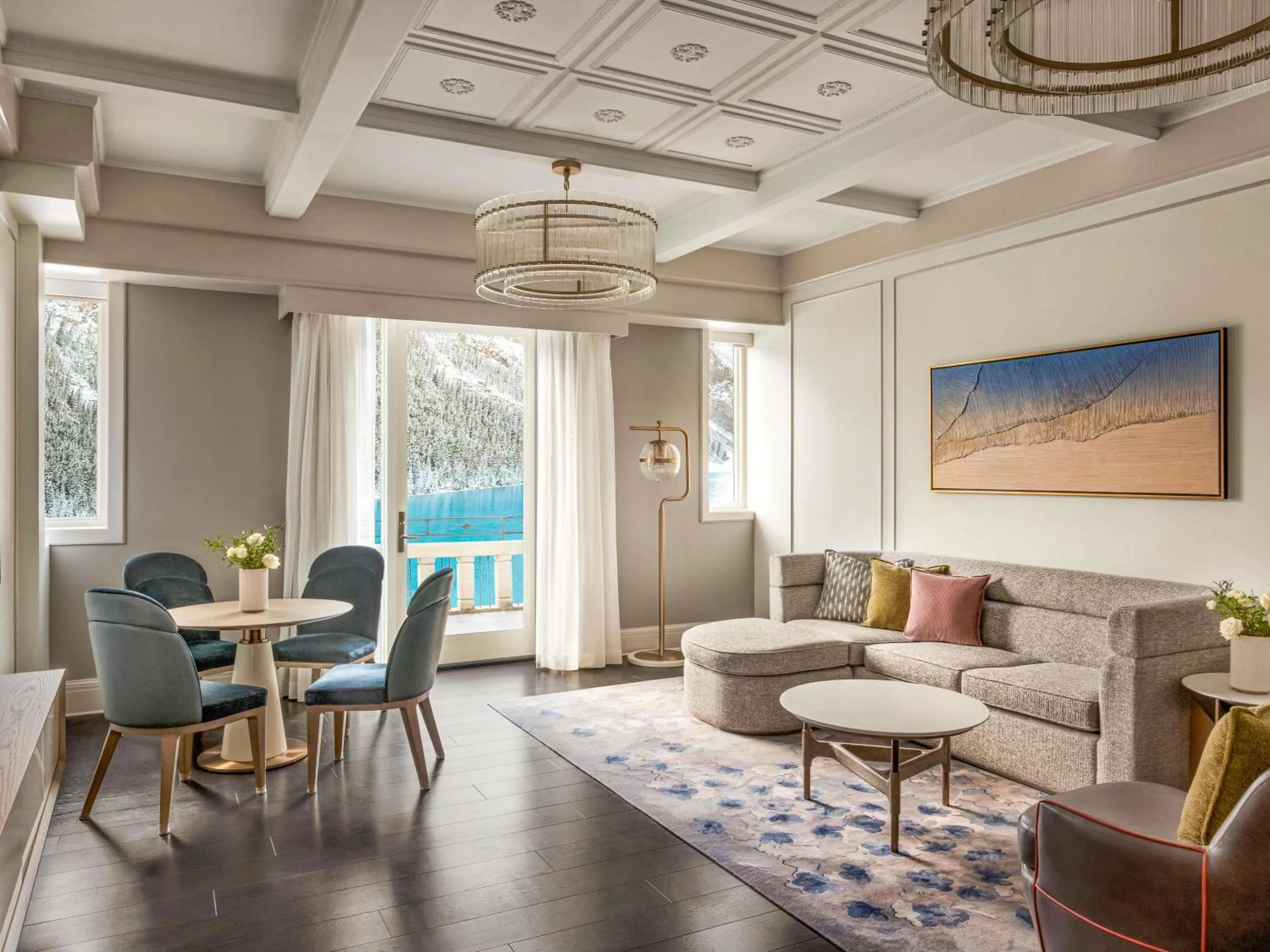 Bedroom in Fairmont Château Lake Louise