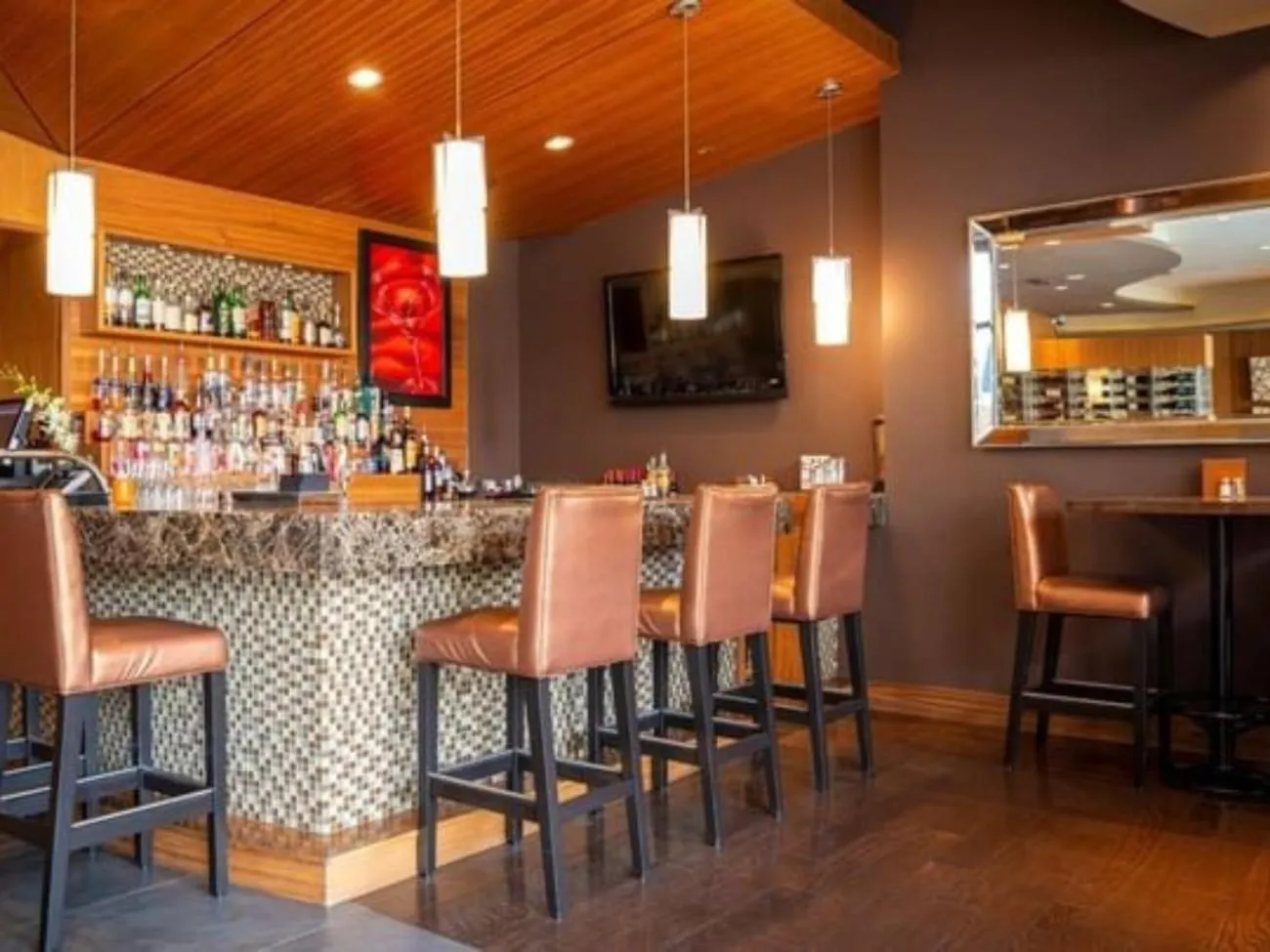 Restaurant/places to eat in Best Western Premier Chateau Granville Hotel & Suites & Conference Centre