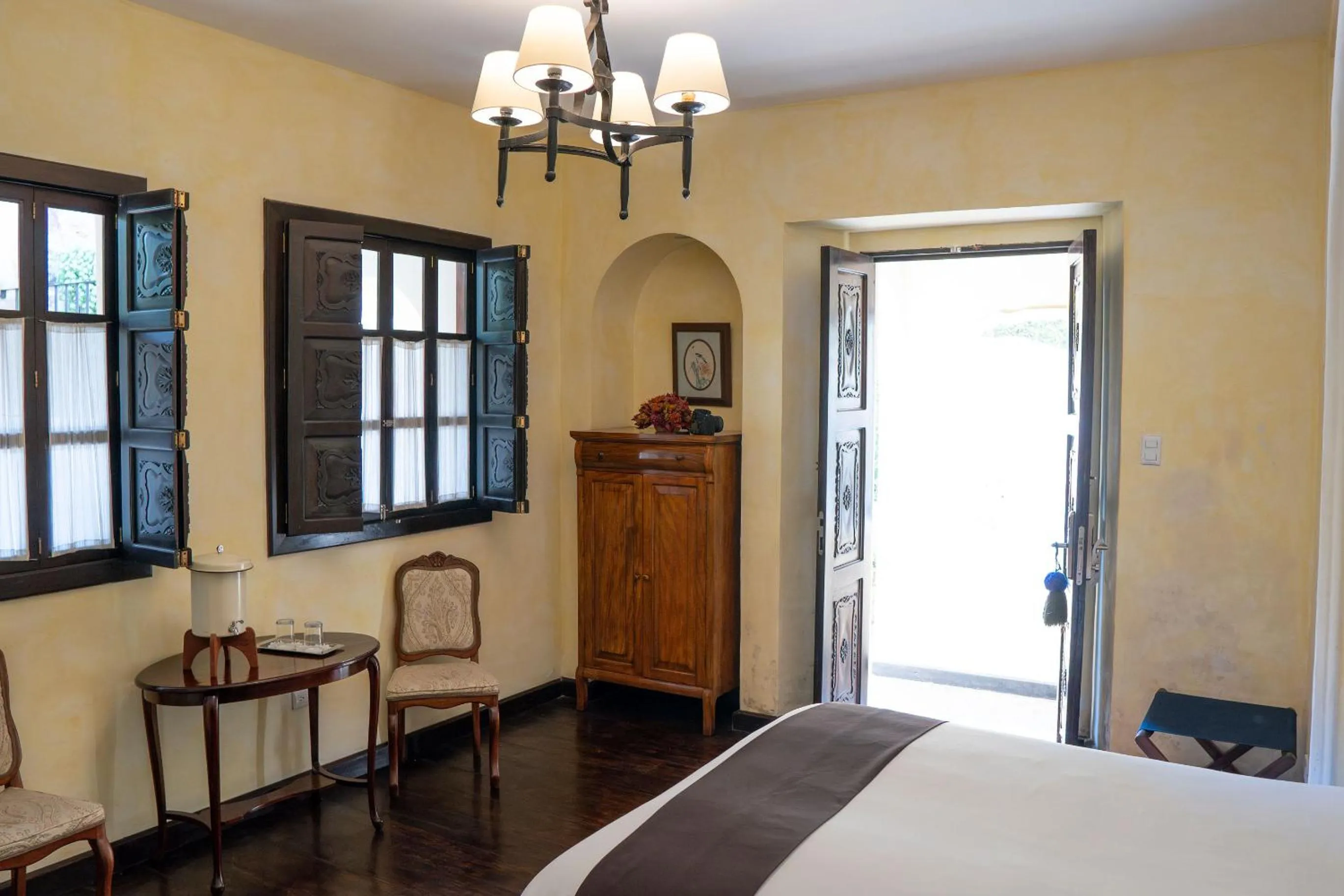 Bed in Casa Noble Hotel