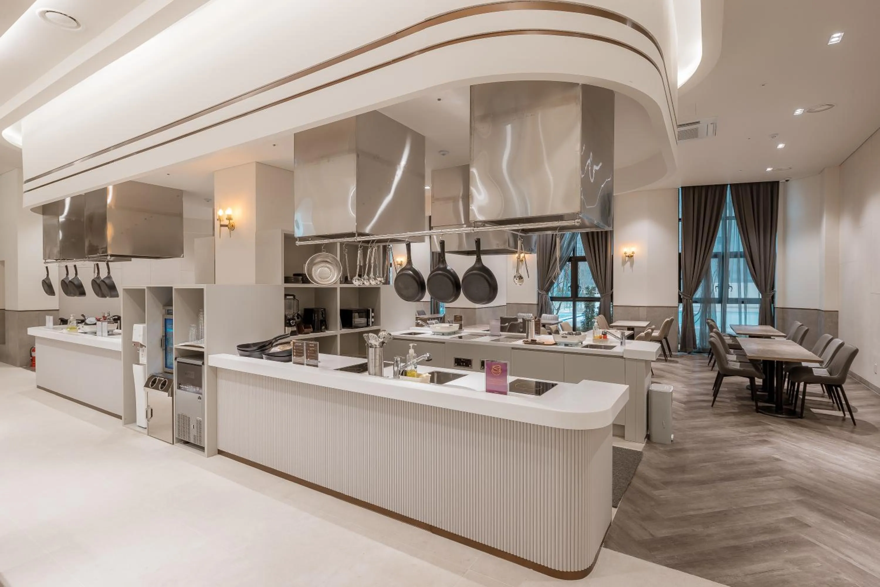 Restaurant/places to eat in Chestertons Sokcho