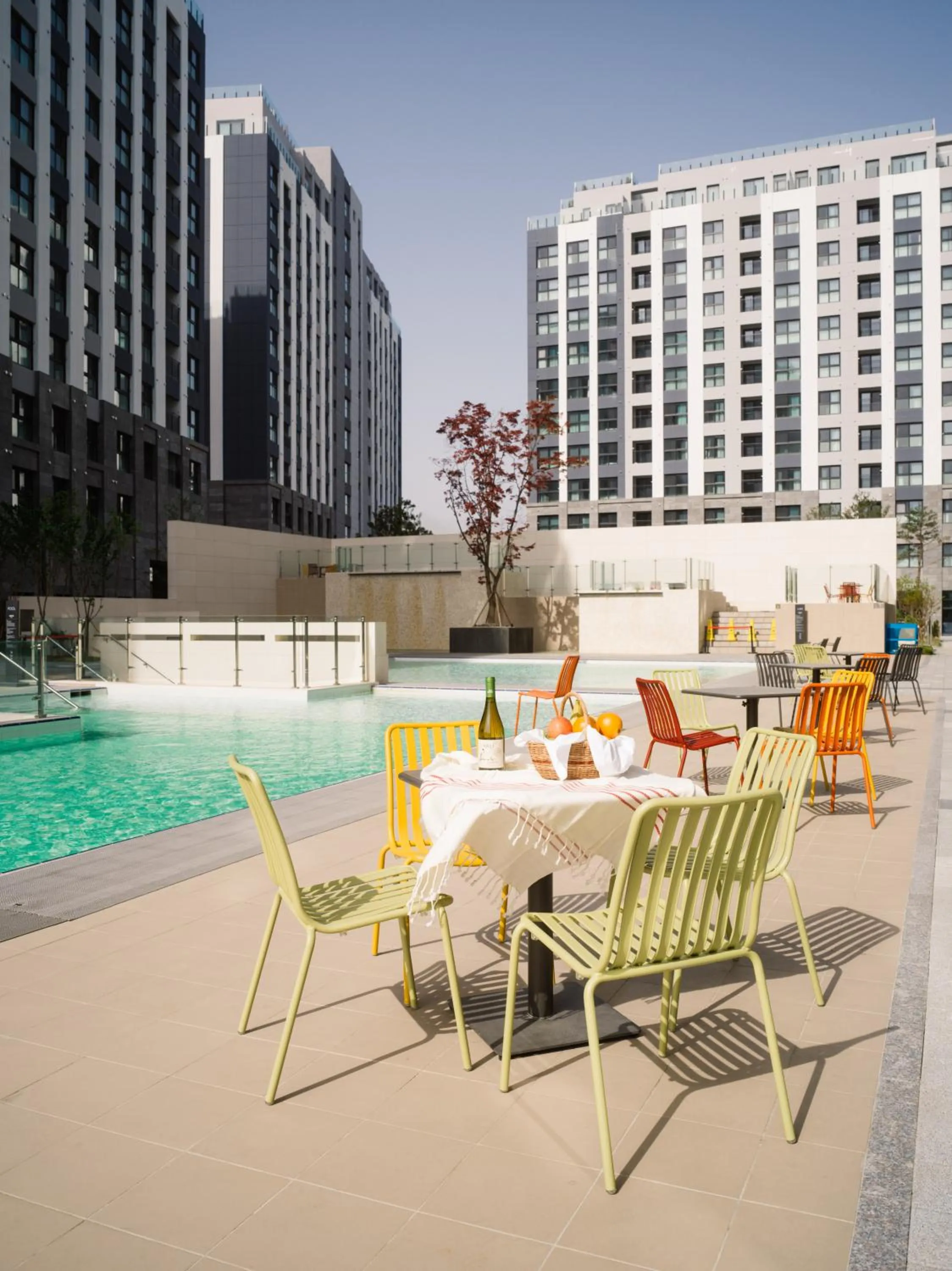 Swimming pool in Chestertons Sokcho