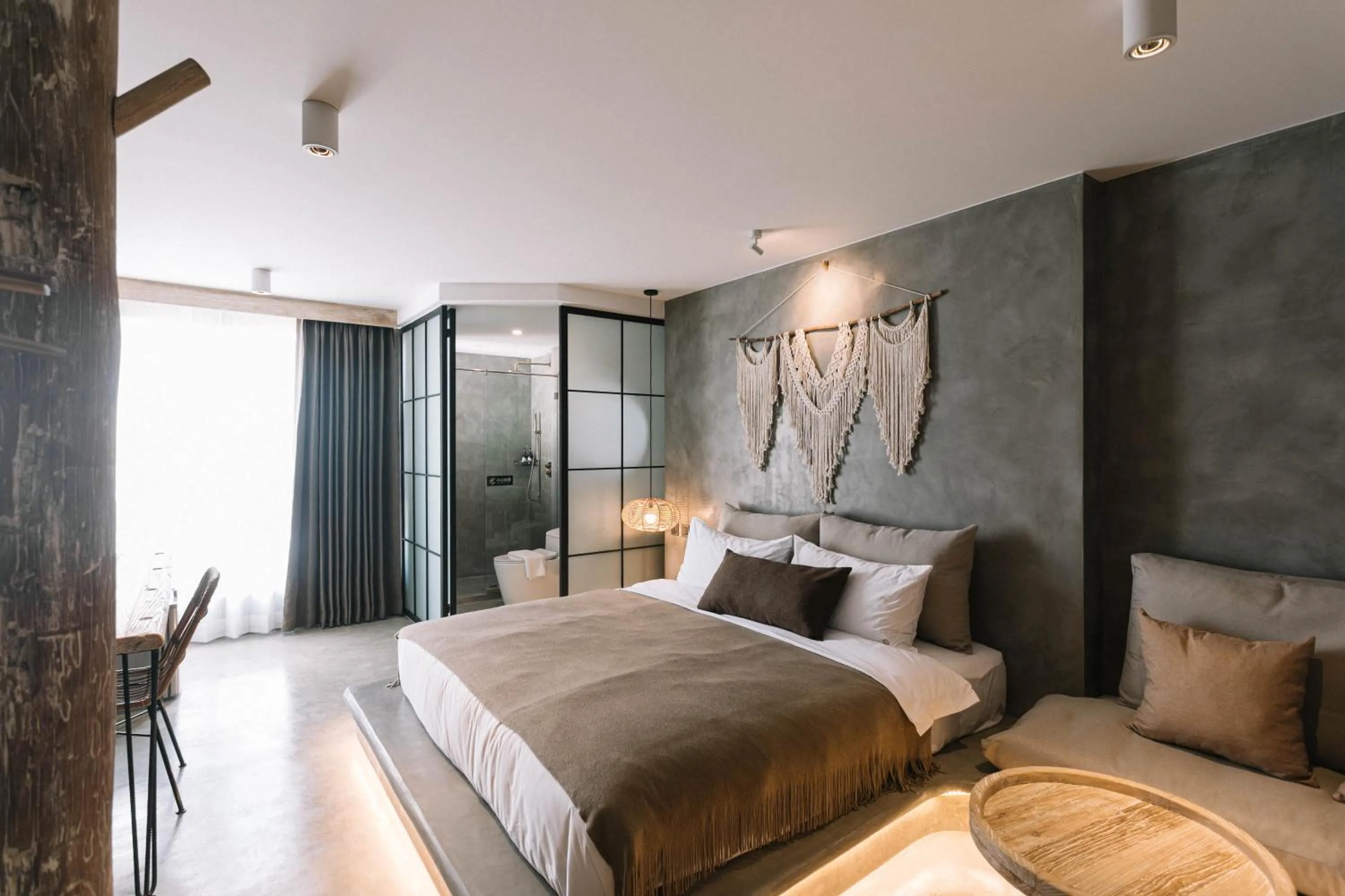 Bed in Glory Wabi Sabi Hotel 清迈古城荣耀侘寂酒店