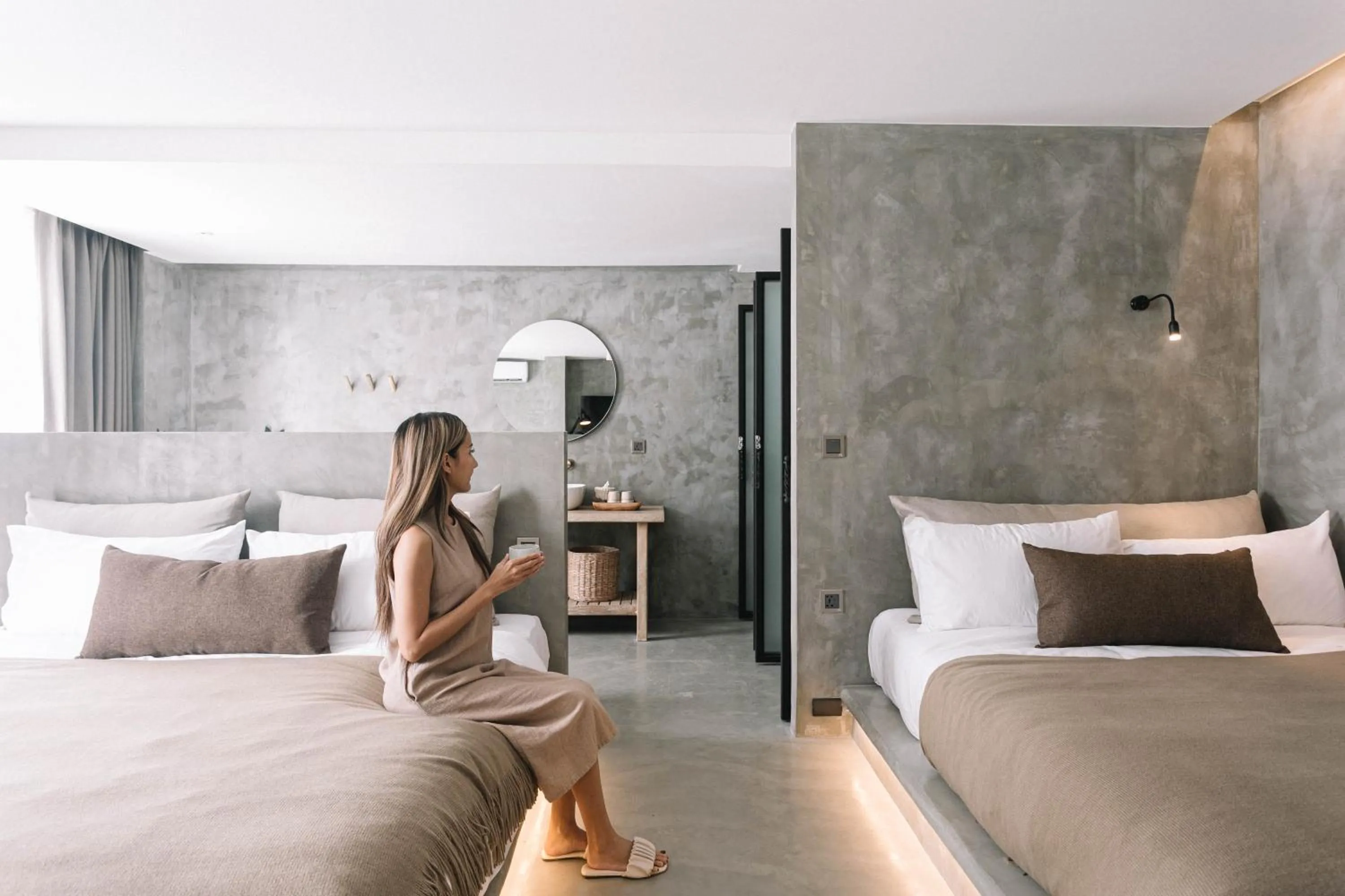 People, Bed in Glory Wabi Sabi Hotel 清迈古城荣耀侘寂酒店