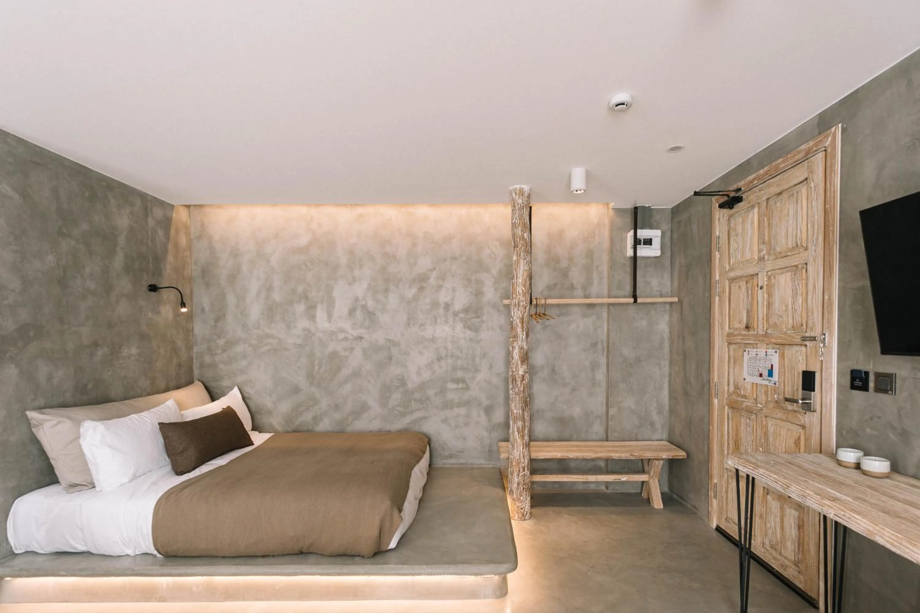 bunk bed, Bed in Glory Wabi Sabi Hotel 清迈古城荣耀侘寂酒店