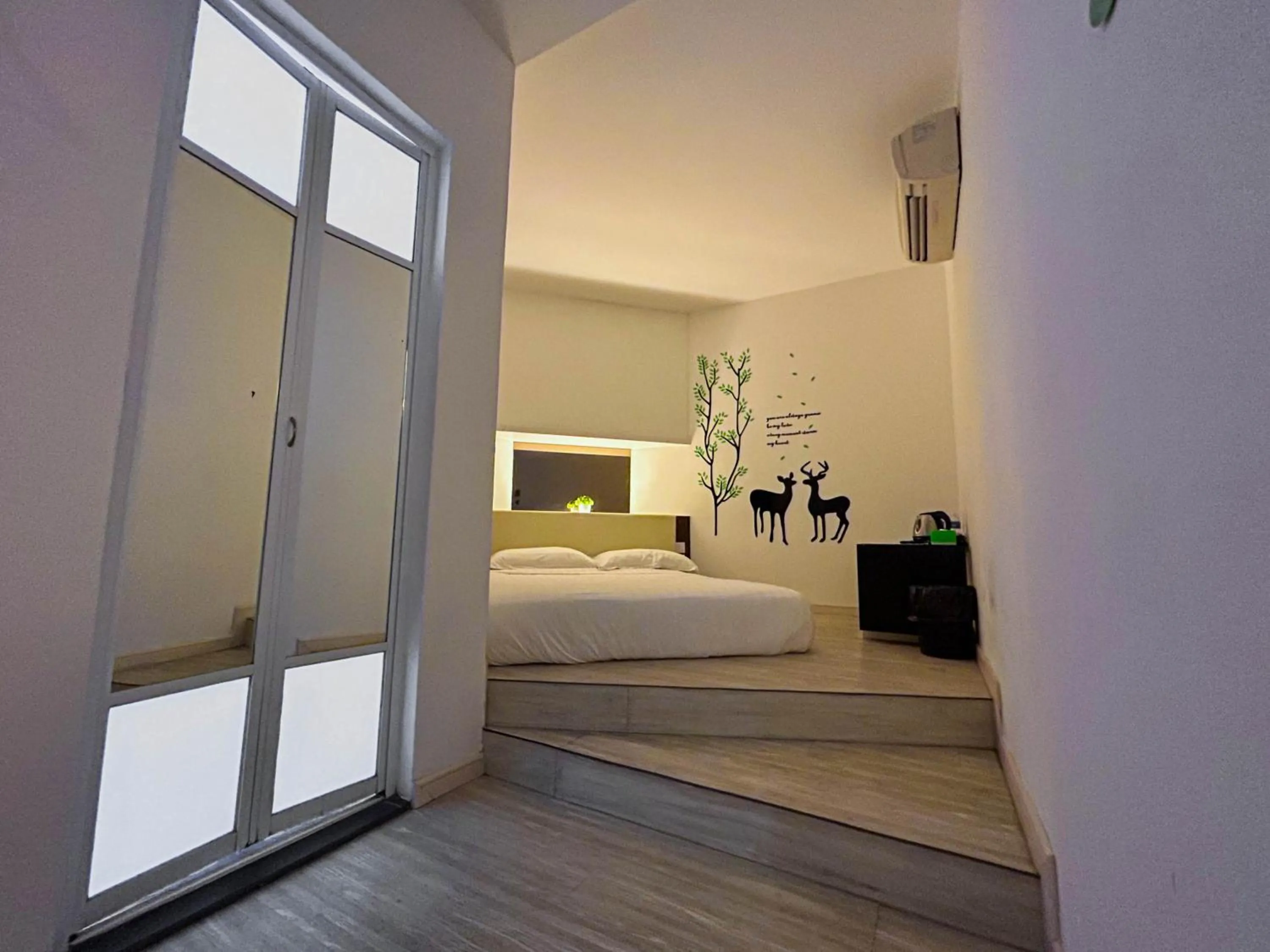 Bedroom, Bed in Cel Hotel