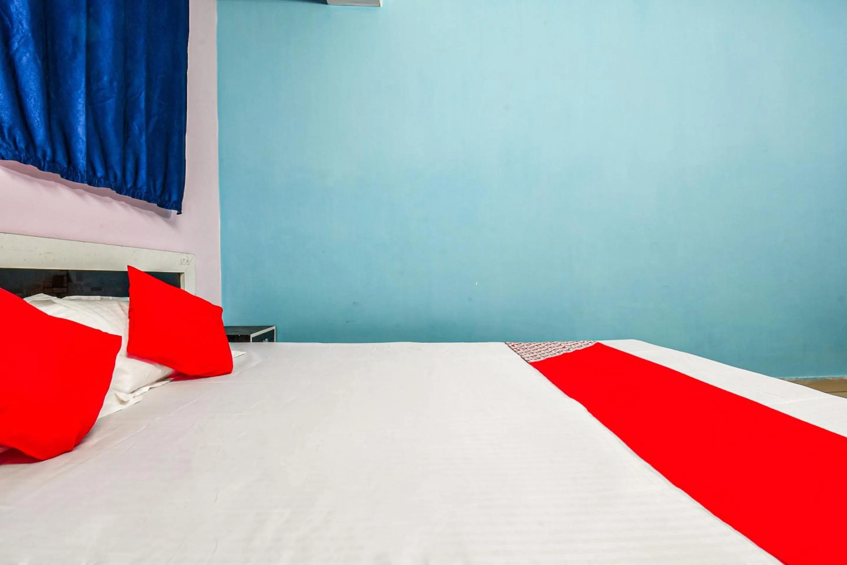 Bedroom in Hotel O River View