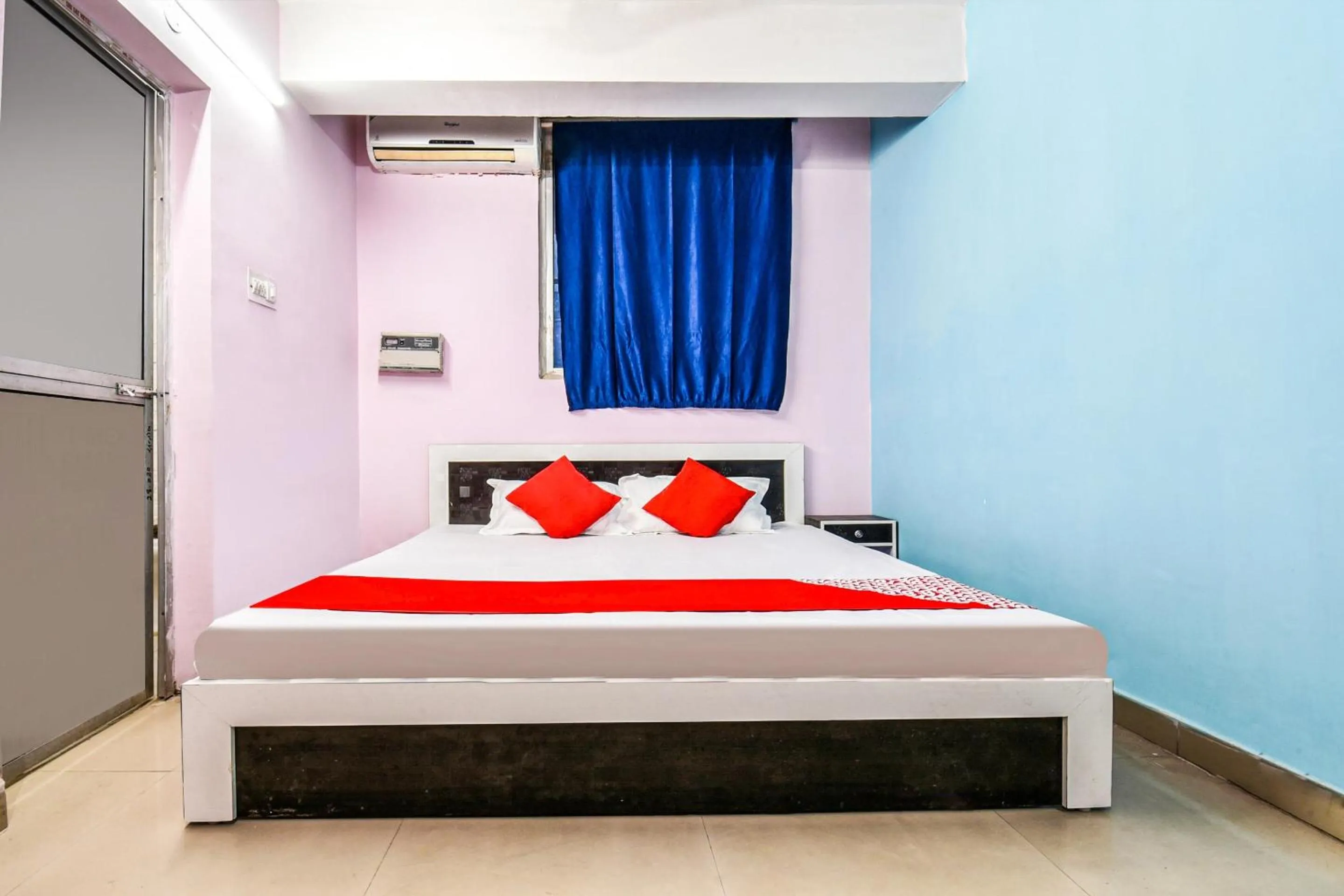 Bedroom in Hotel O River View