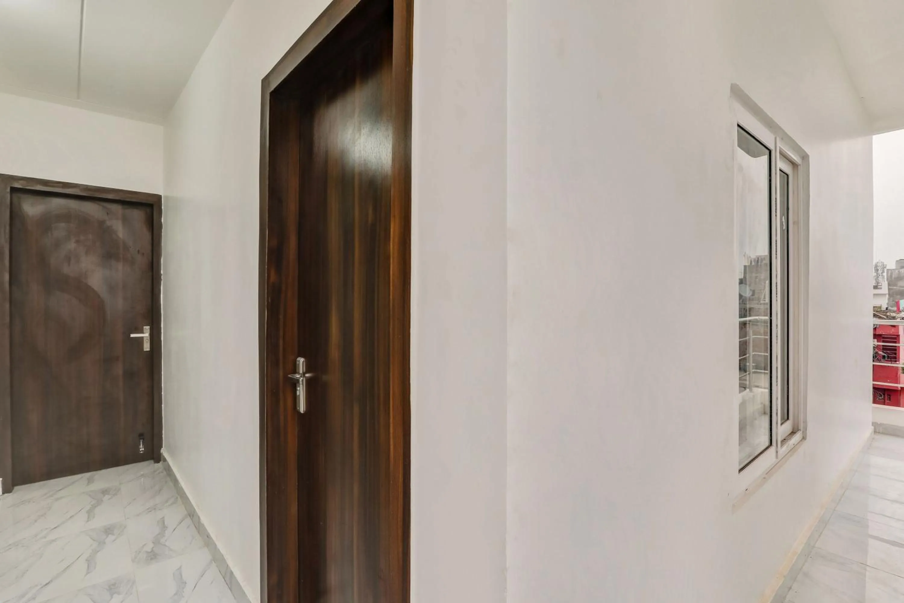 Lobby or reception in Super Collection O Yamuna Palace Near Gomti Riverfront Park