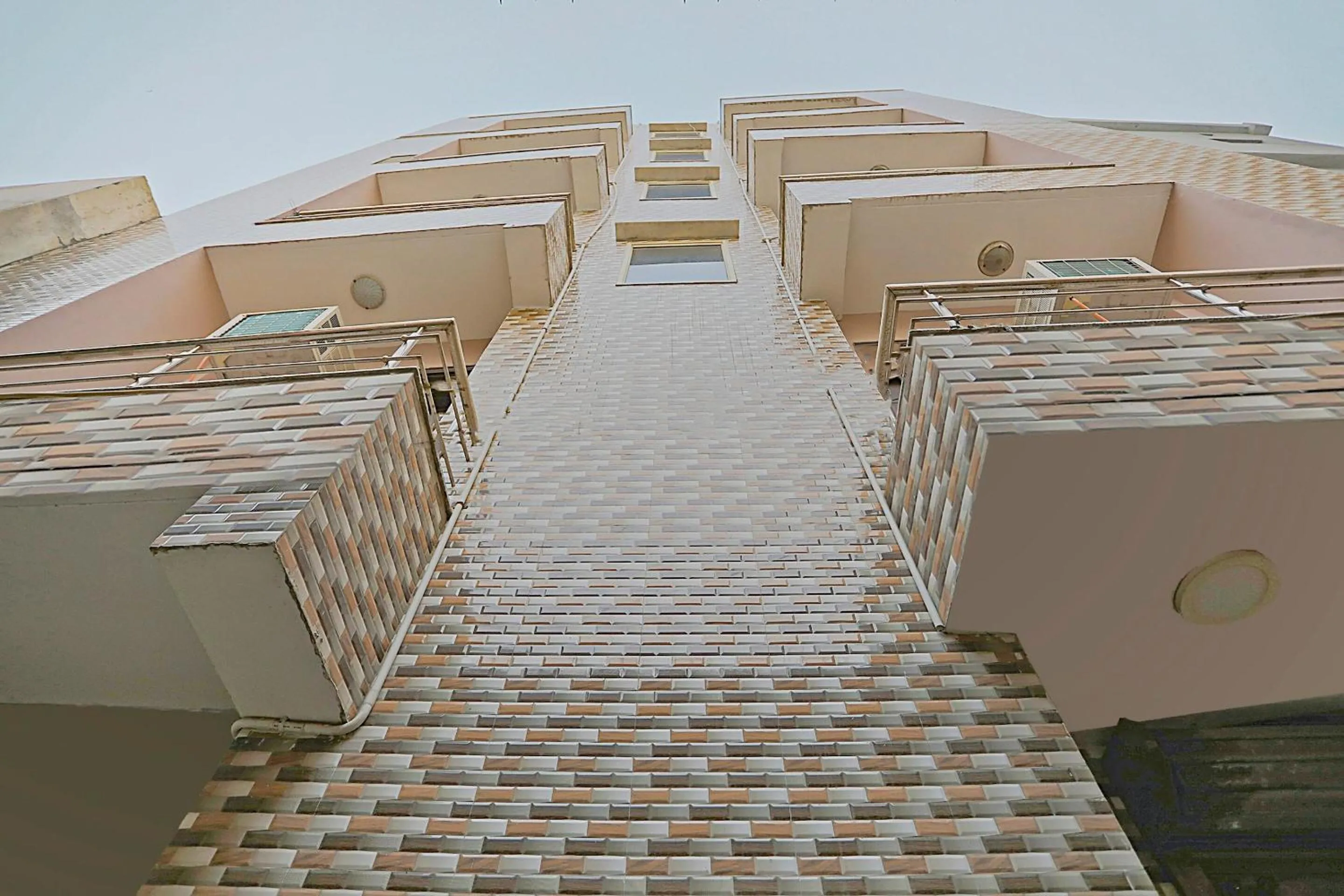 Facade/entrance in Hotel O Sun Villa