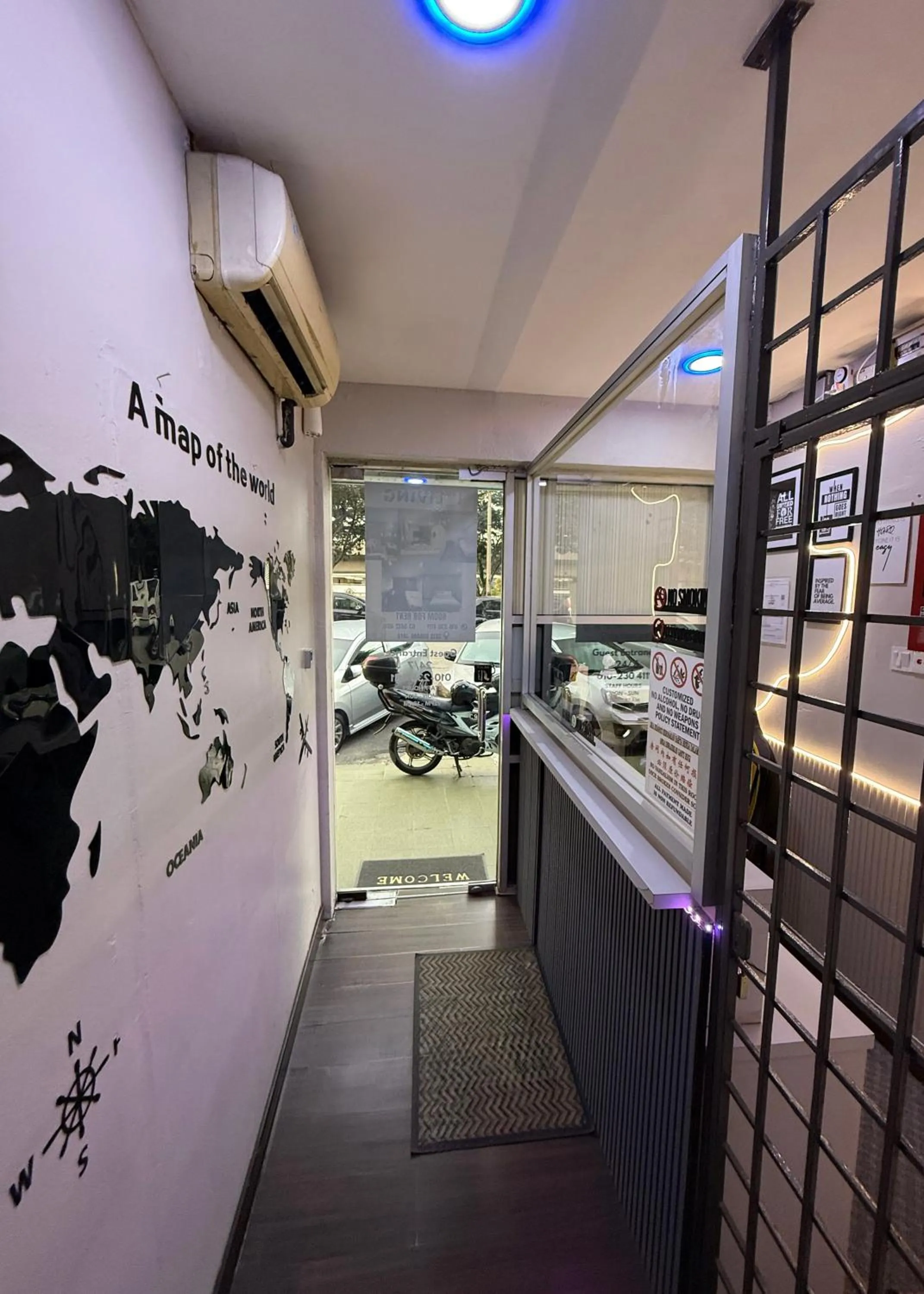 1st Living Subang SS15