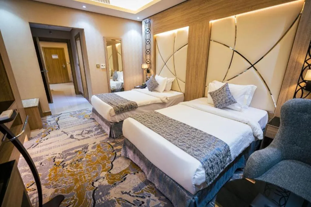 Bed in Mirnian Hotel