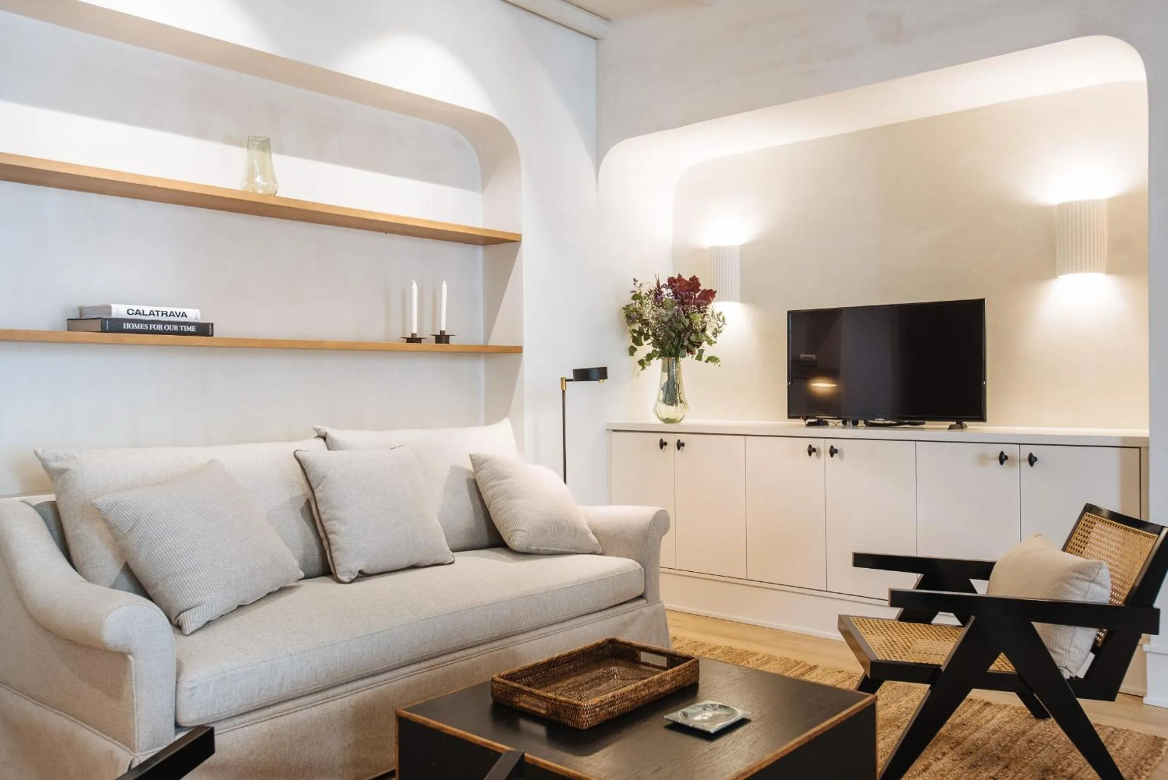 TV and multimedia in Casa del Rey Sabio