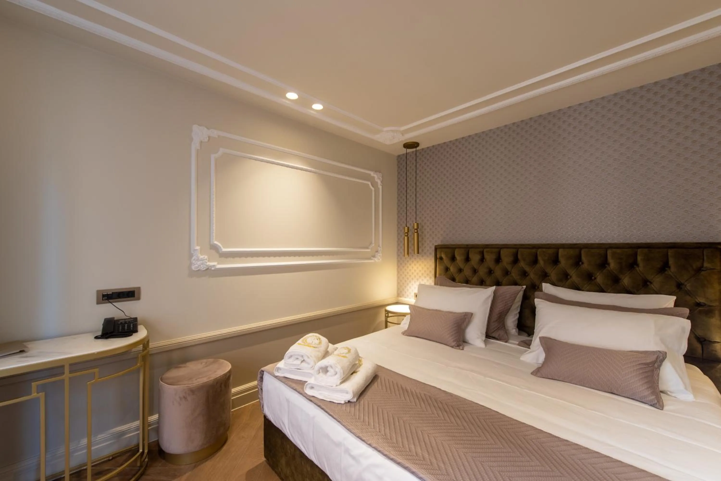 Photo of the whole room, Bed in Capolavoro Suites